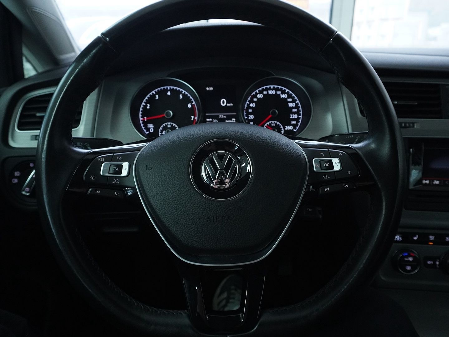 VW Golf 1.2 TSI Comfortline-image-6