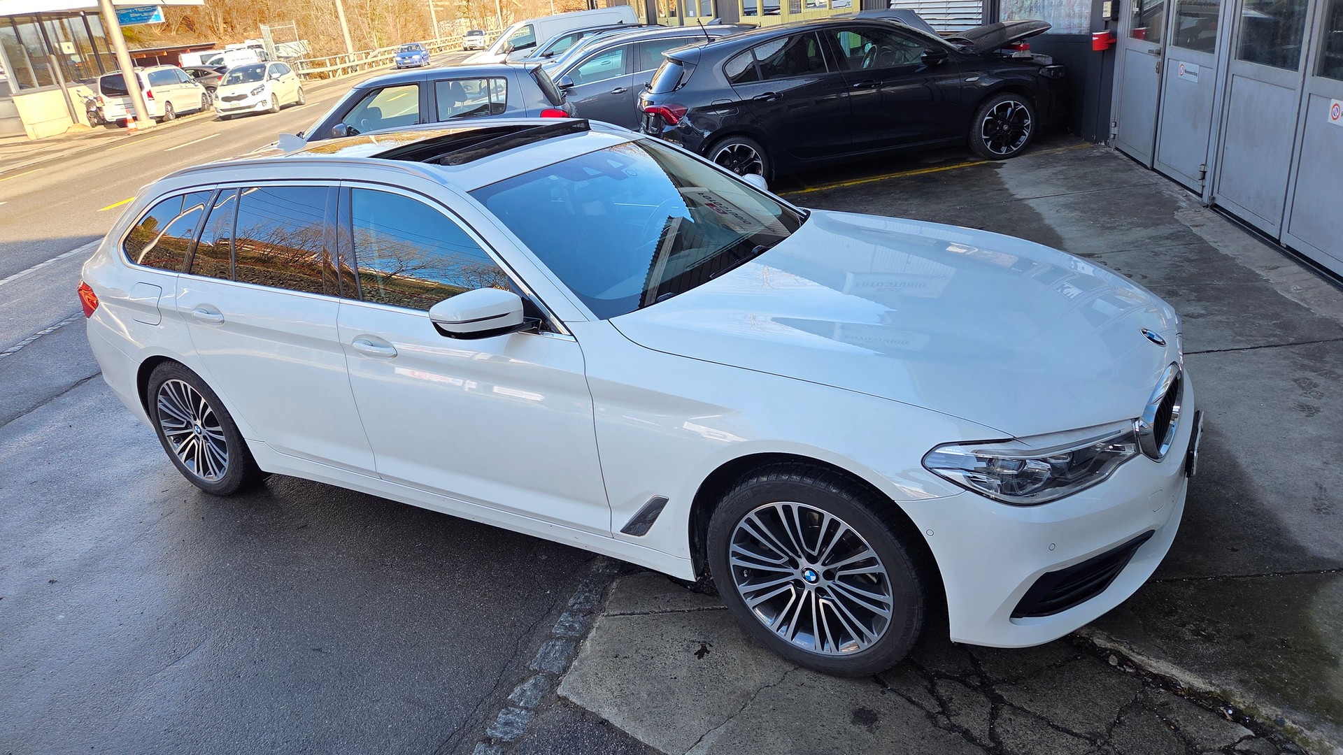 BMW 520d xDrive Touring Sport Line Steptronic