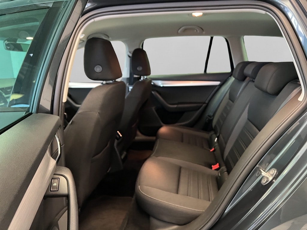 SKODA Octavia 1.5 G-tec AmbitionCNG-image-11