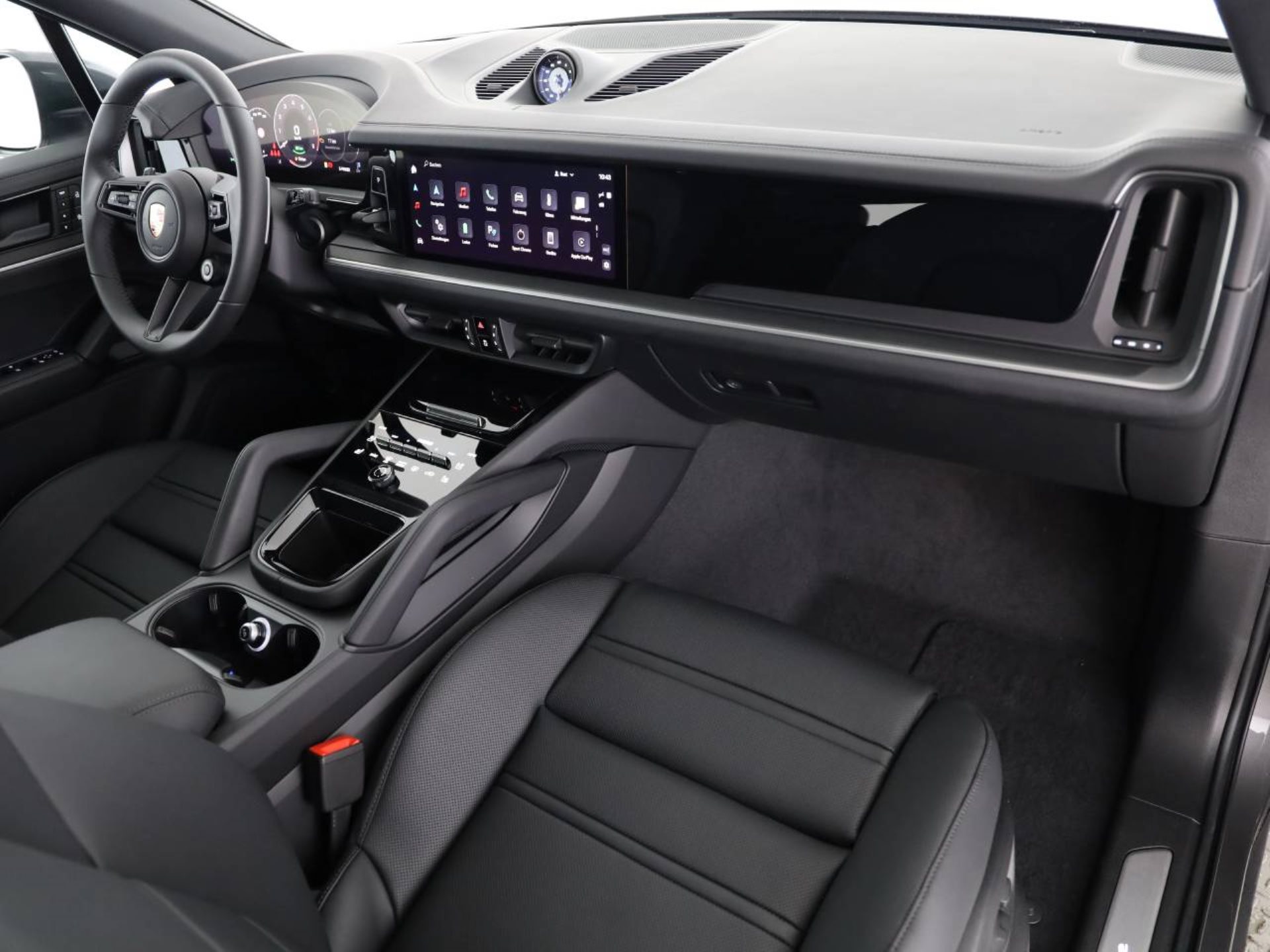 PORSCHE Cayenne E-Hybrid-image-10