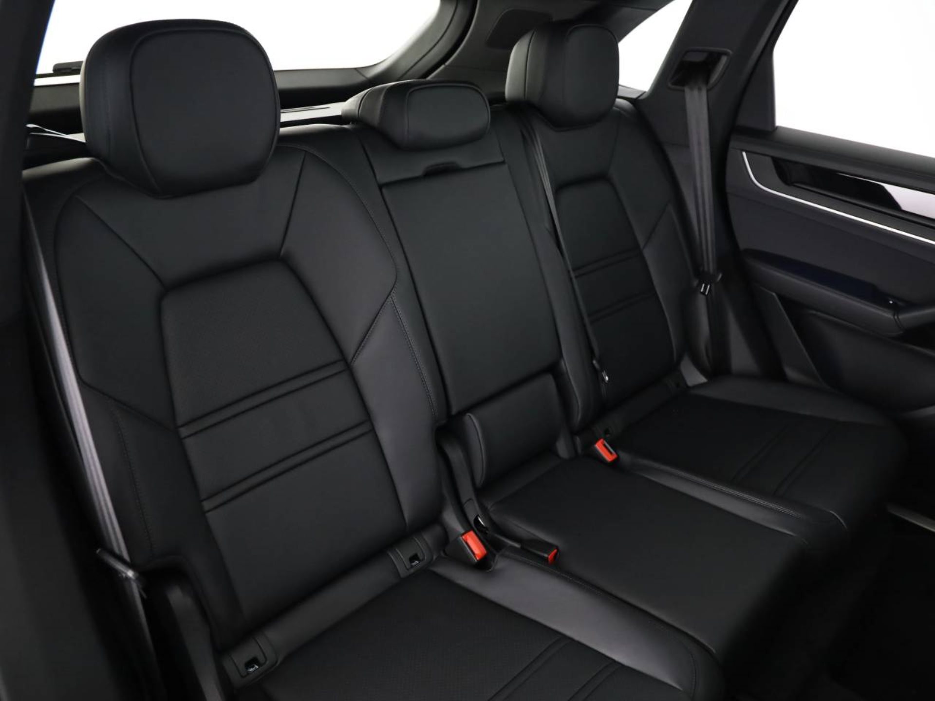 PORSCHE Cayenne E-Hybrid-image-18