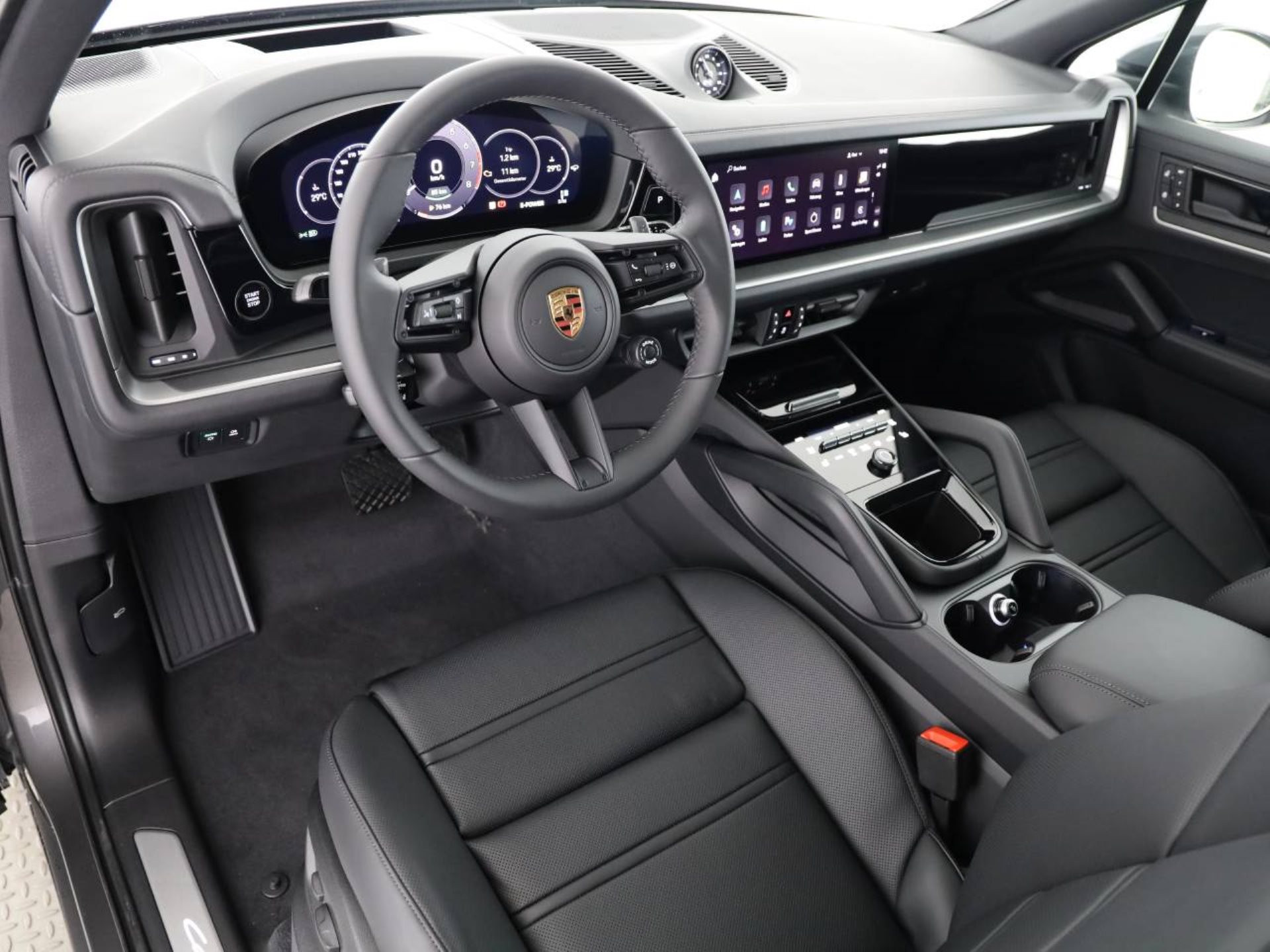 PORSCHE Cayenne E-Hybrid-image-9