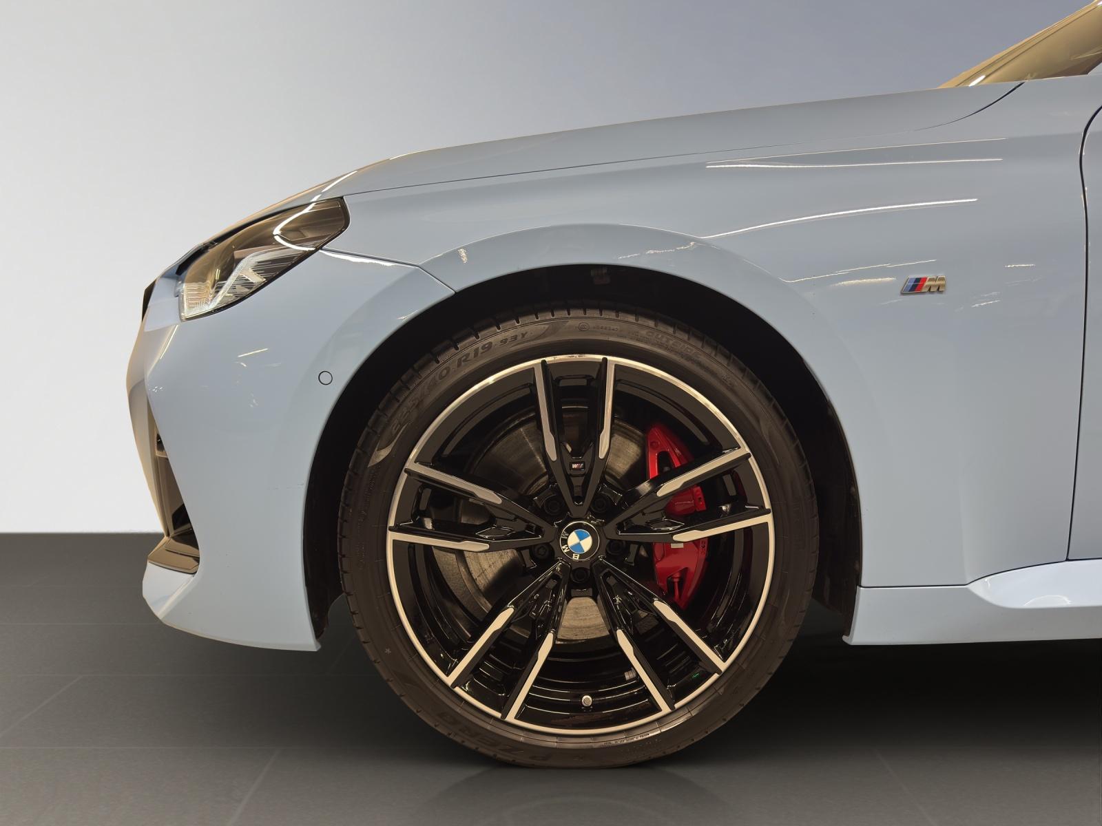 BMW M240i xDrive Coupé-image-8