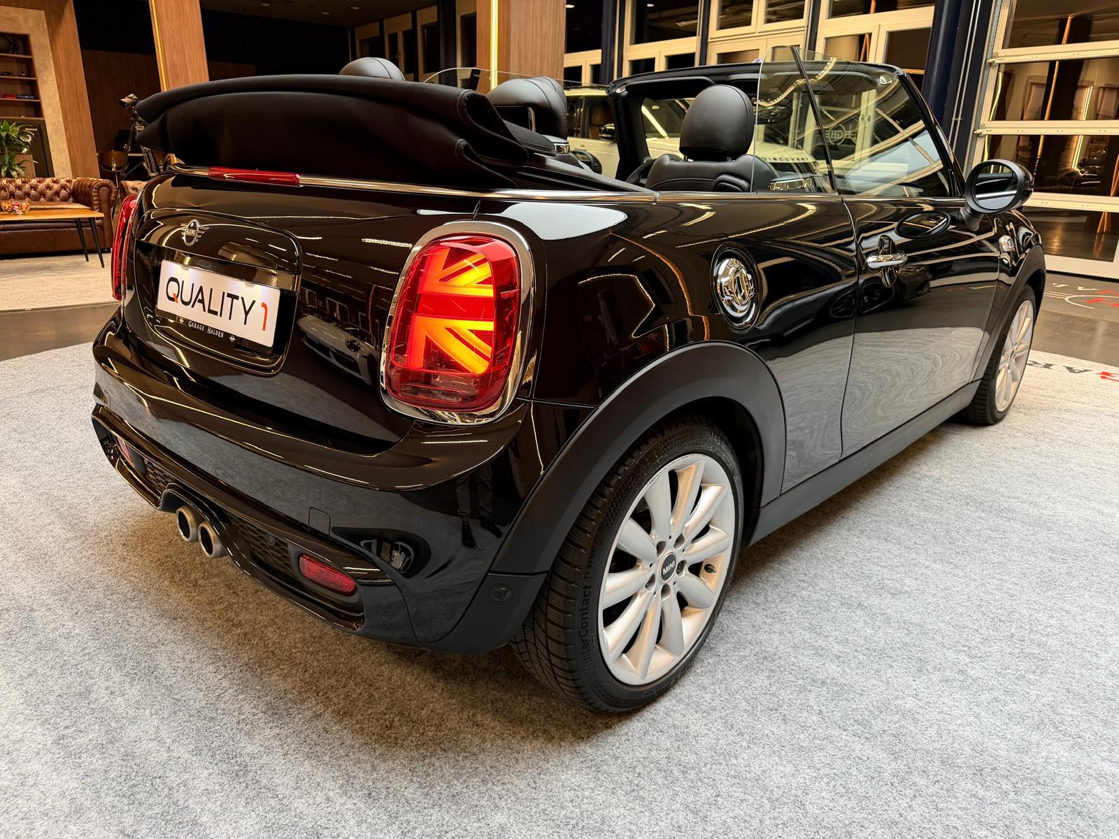 MINI Cabrio F57 2.0i Cooper S-image-7