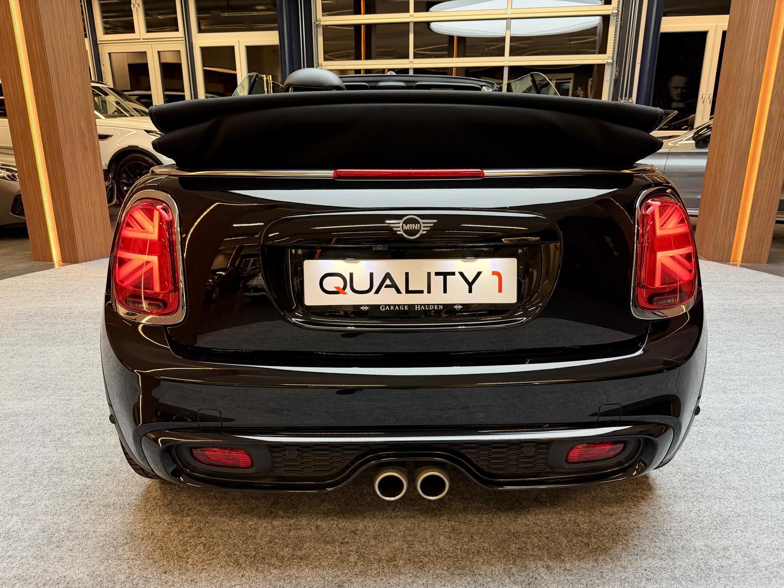 MINI Cabrio F57 2.0i Cooper S-image-6