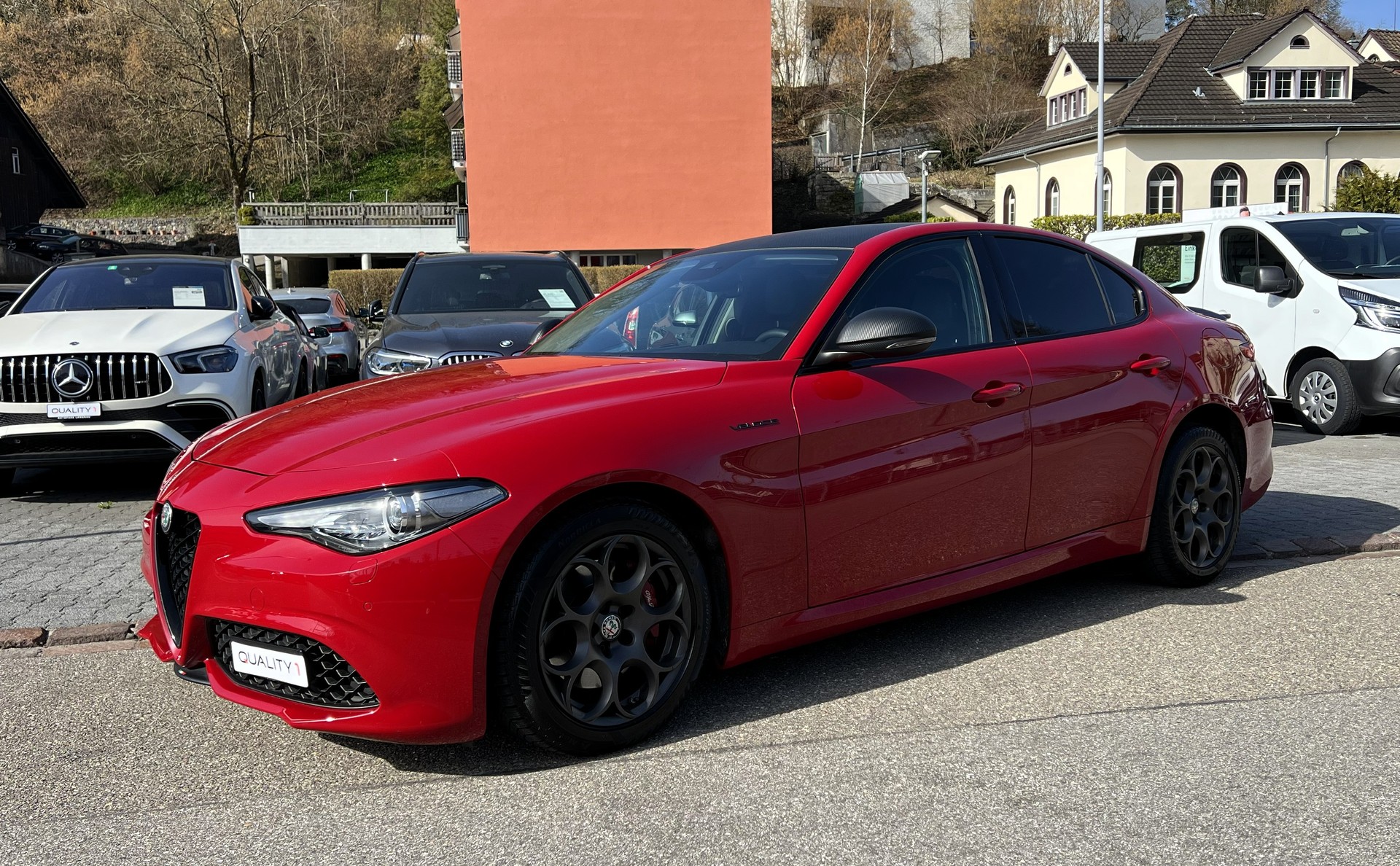 ALFA ROMEO Giulia 2.2 JTDM Veloce Q4 Automatic-image-0