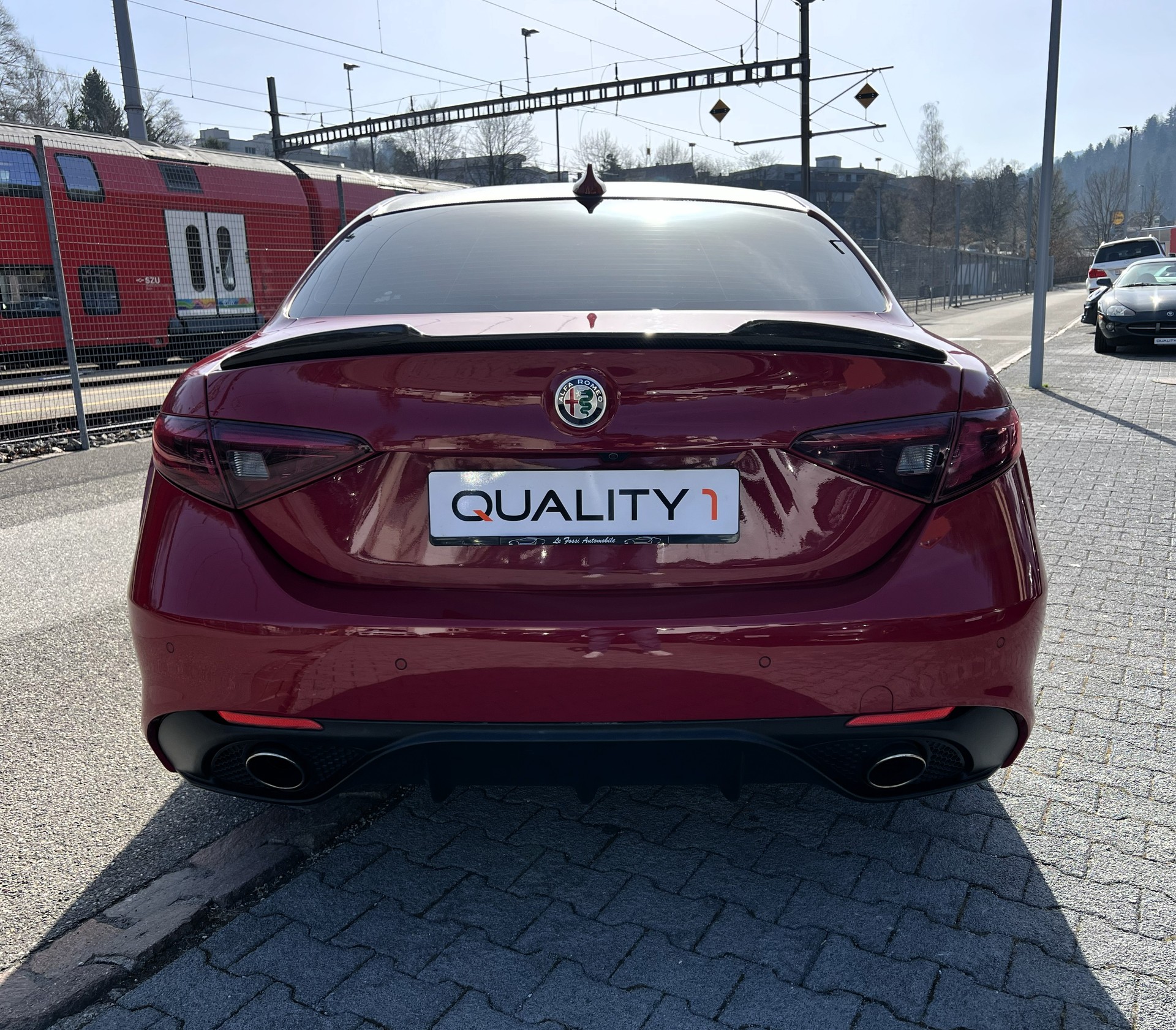 ALFA ROMEO Giulia 2.2 JTDM Veloce Q4 Automatic-image-3