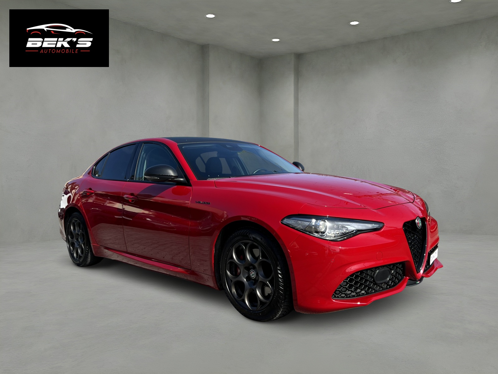 ALFA ROMEO Giulia 2.2 JTDM Veloce Q4 Automatic-image-6