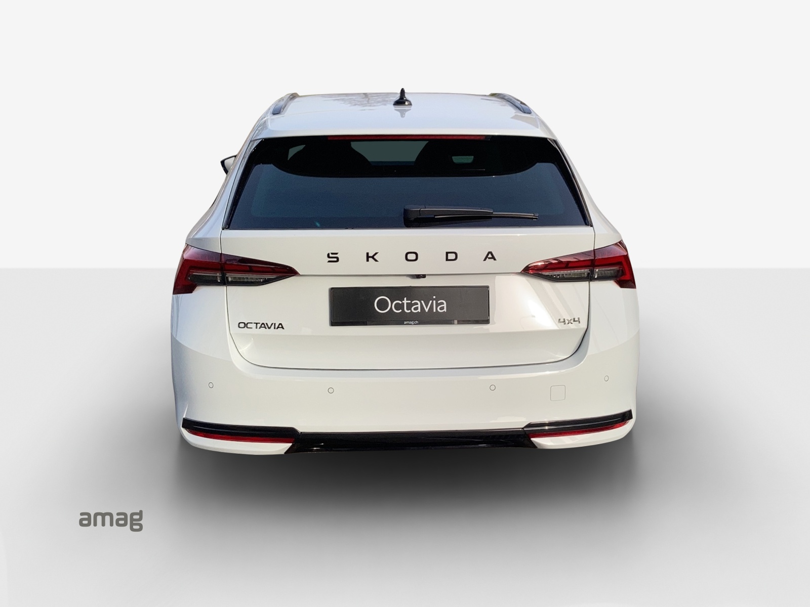 SKODA Octavia Combi 2.0 TSI DSG Sport Line 4x4-image-3
