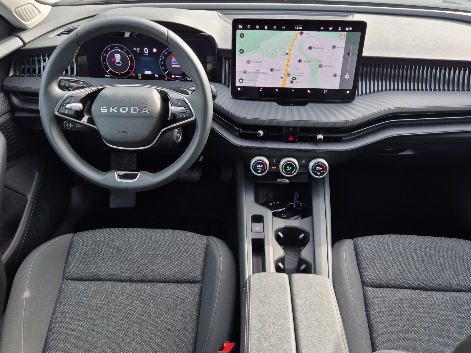 SKODA Superb Combi 1.5 TSI PHEV Selection DSG-image-8