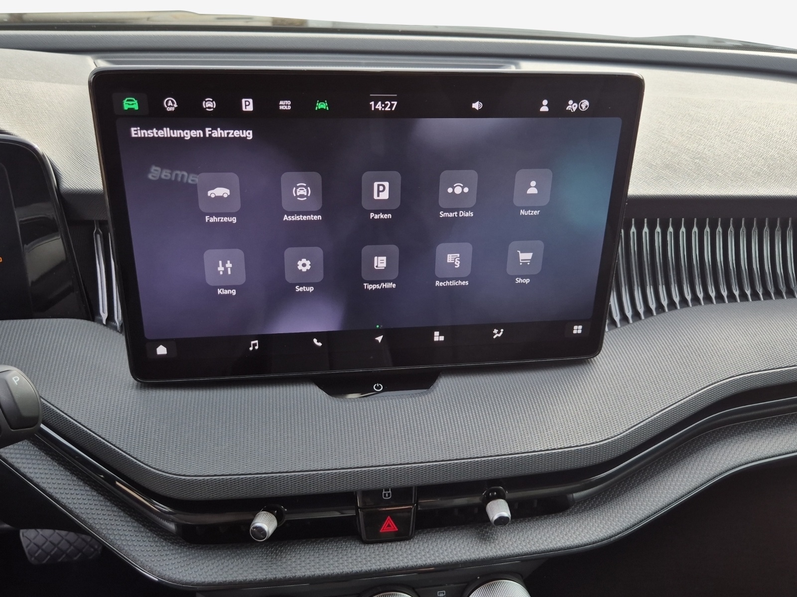 SKODA Superb Combi 1.5 TSI PHEV Selection DSG-image-10