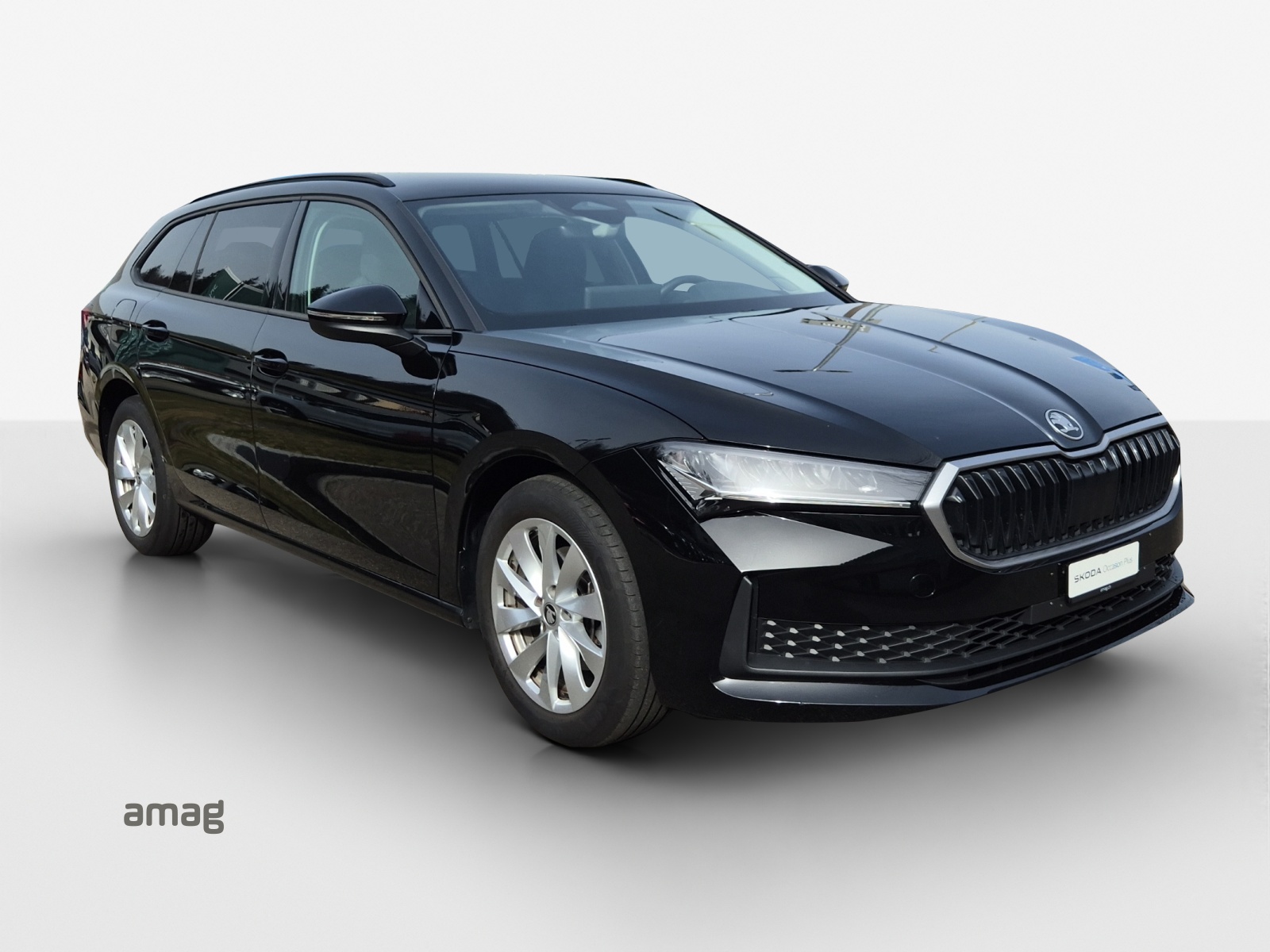 SKODA Superb Combi 1.5 TSI PHEV Selection DSG-image-5