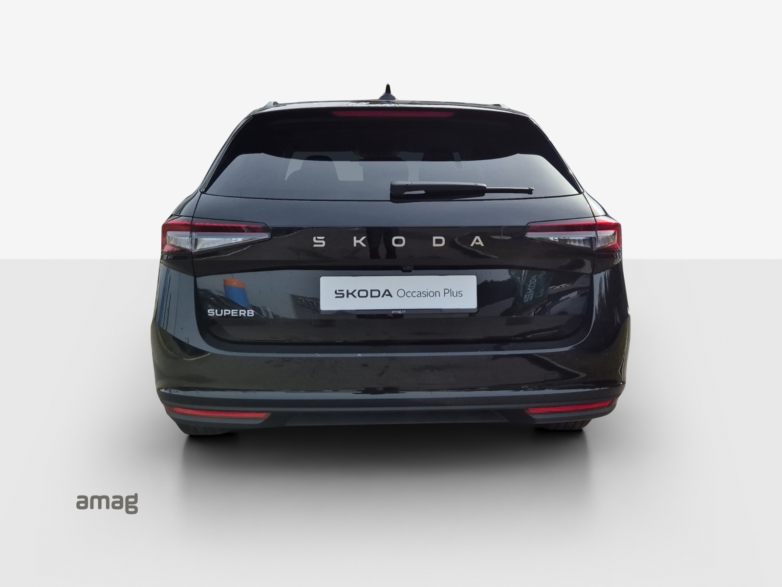 SKODA Superb Combi 1.5 TSI PHEV Selection DSG-image-3