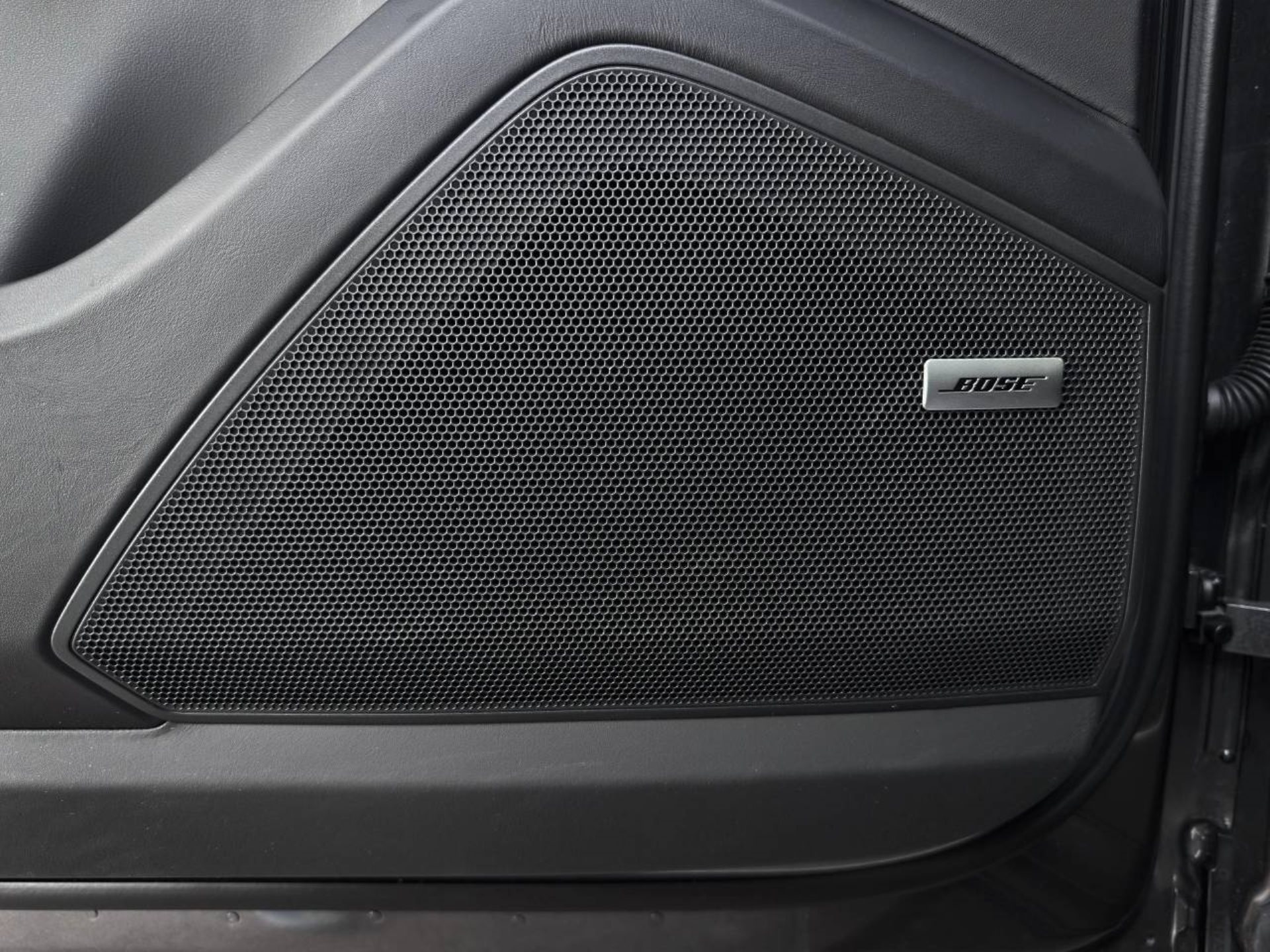 PORSCHE Cayenne S E-Hybrid Coupé-image-28