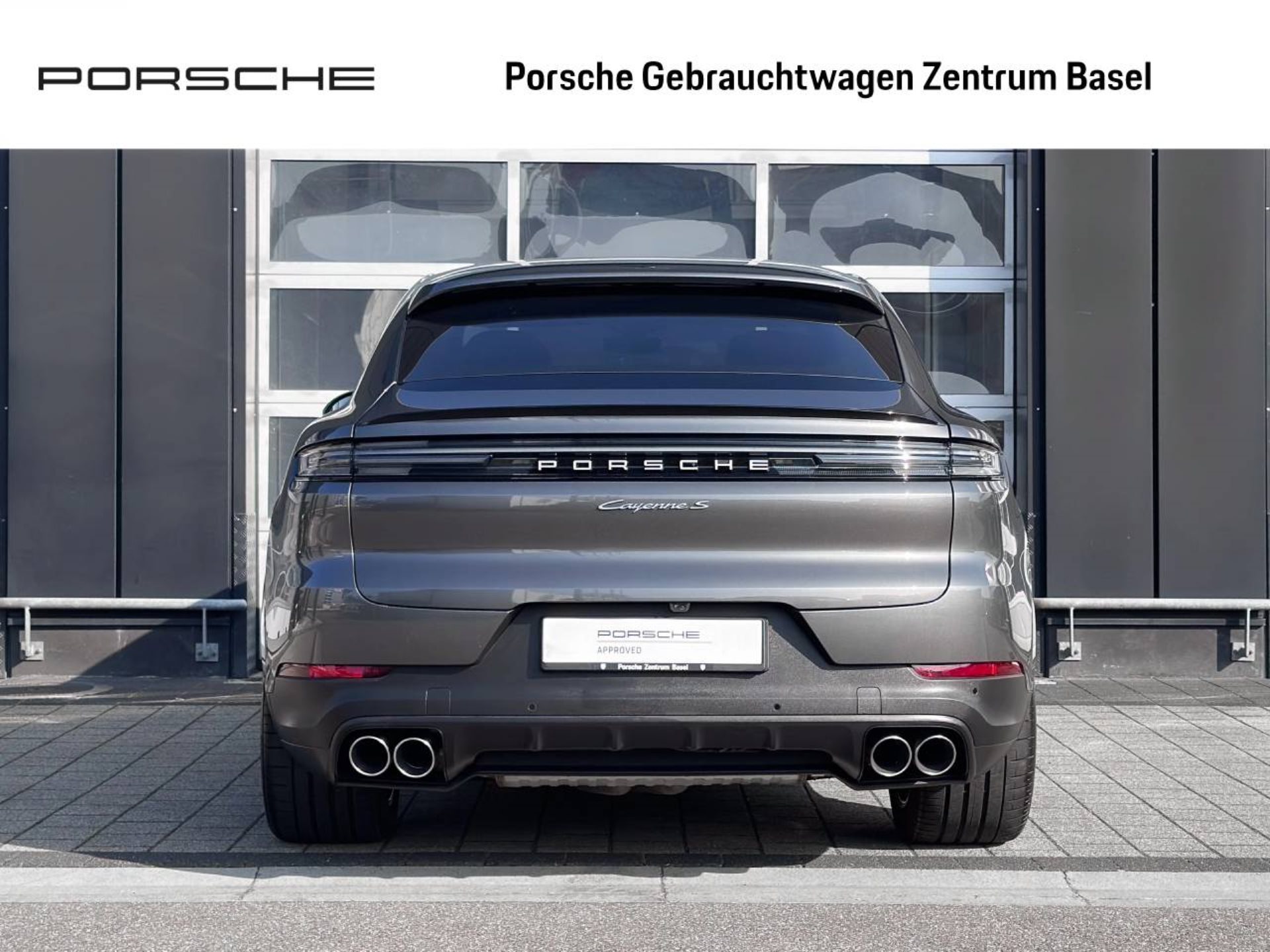 PORSCHE Cayenne S E-Hybrid Coupé-image-7