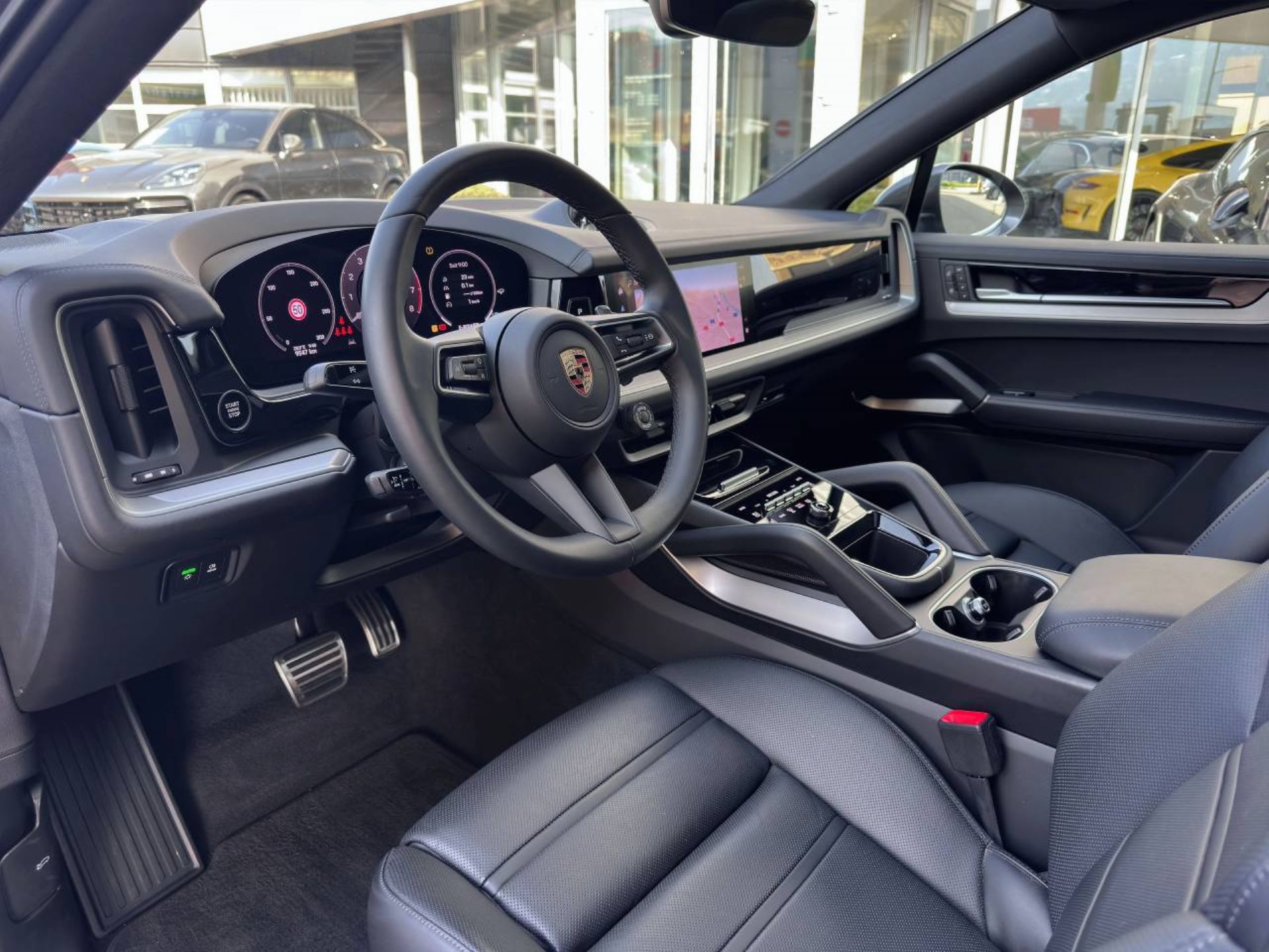 PORSCHE Cayenne S E-Hybrid Coupé-showroom-element-3