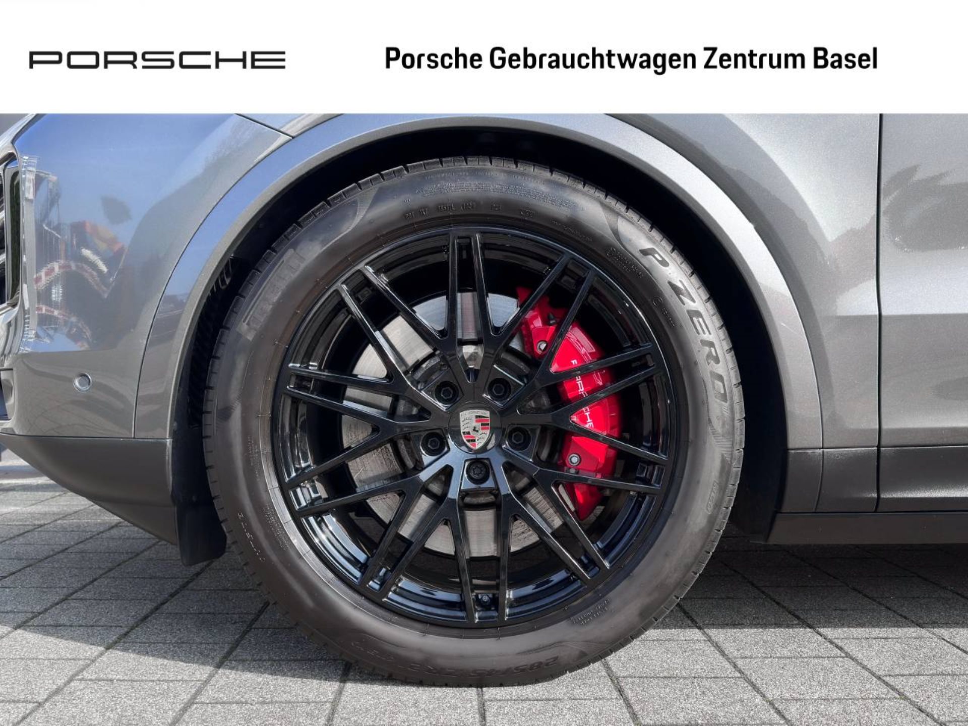 PORSCHE Cayenne S E-Hybrid Coupé-image-5