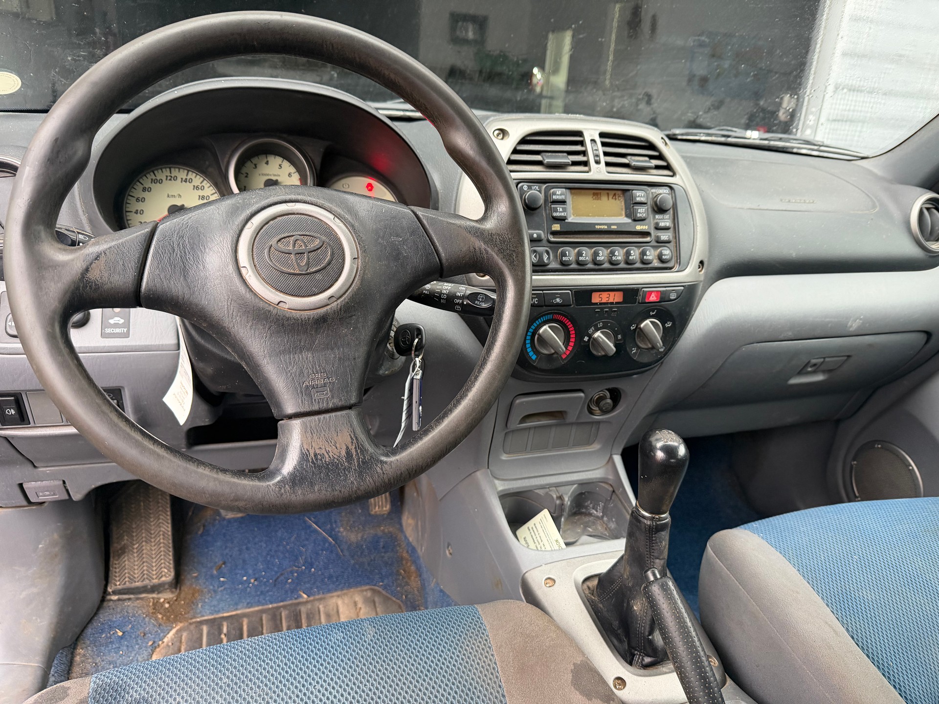 TOYOTA RAV-4 2.0 16V Linea Sol-image-8