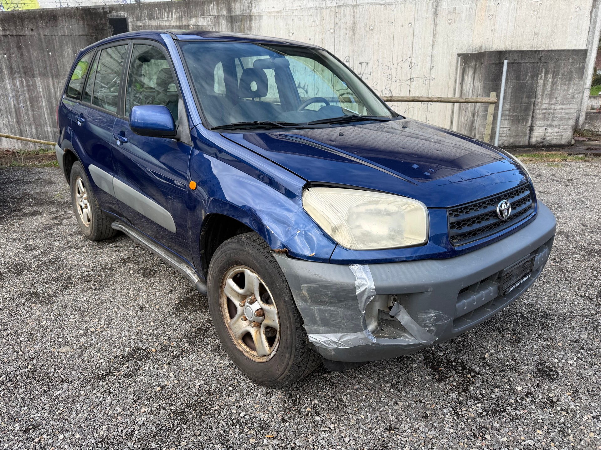 TOYOTA RAV-4 2.0 16V Linea Sol-image-2