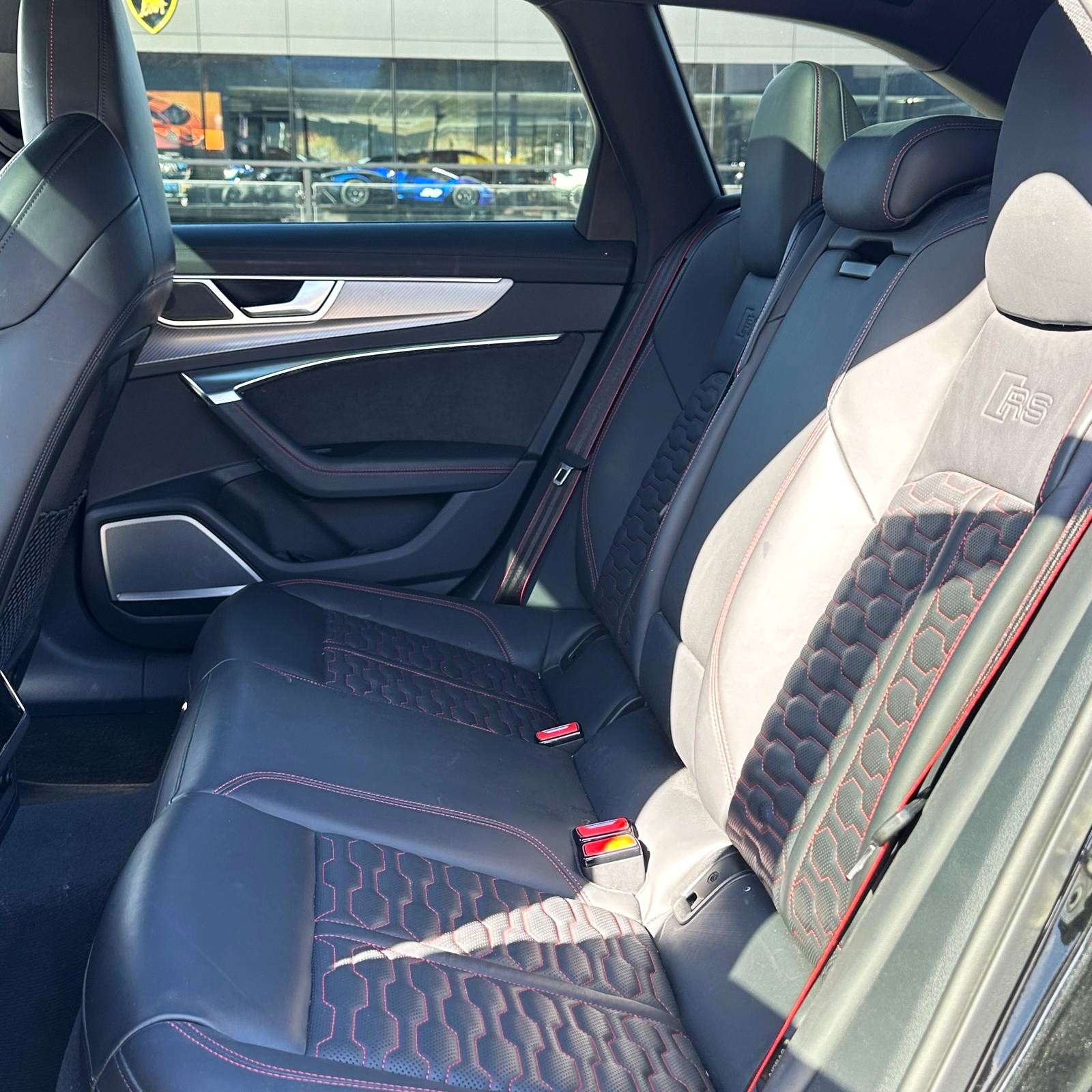 AUDI RS6 Avant 4.0 TFSI V8 quattro-image-5