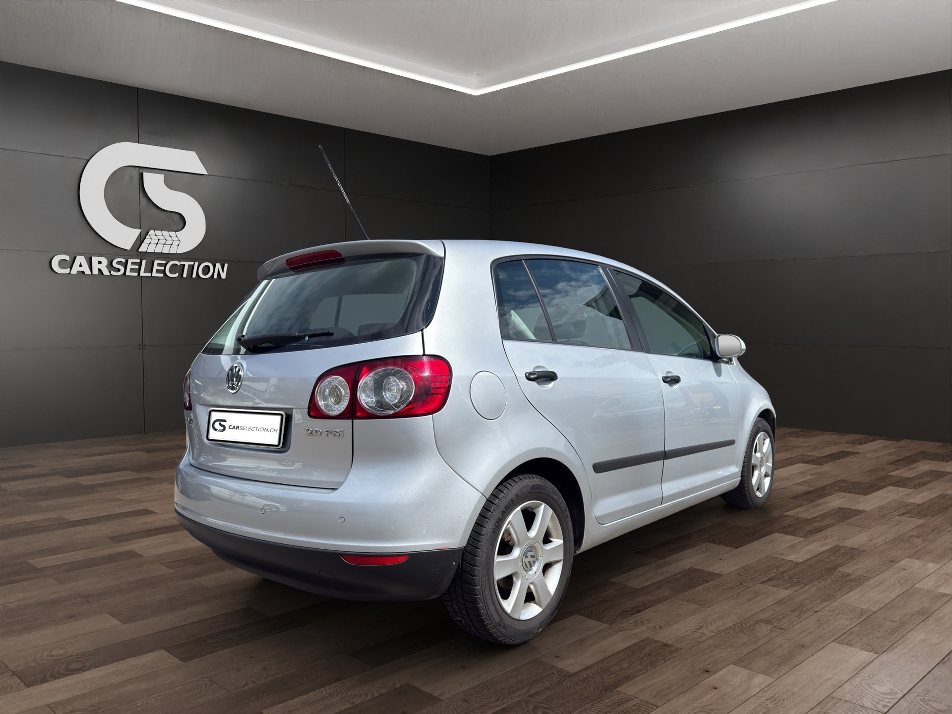 VW Golf Plus 2.0 FSI Comfortline / Frisch ab MFK / Frisch ab Service-image-4