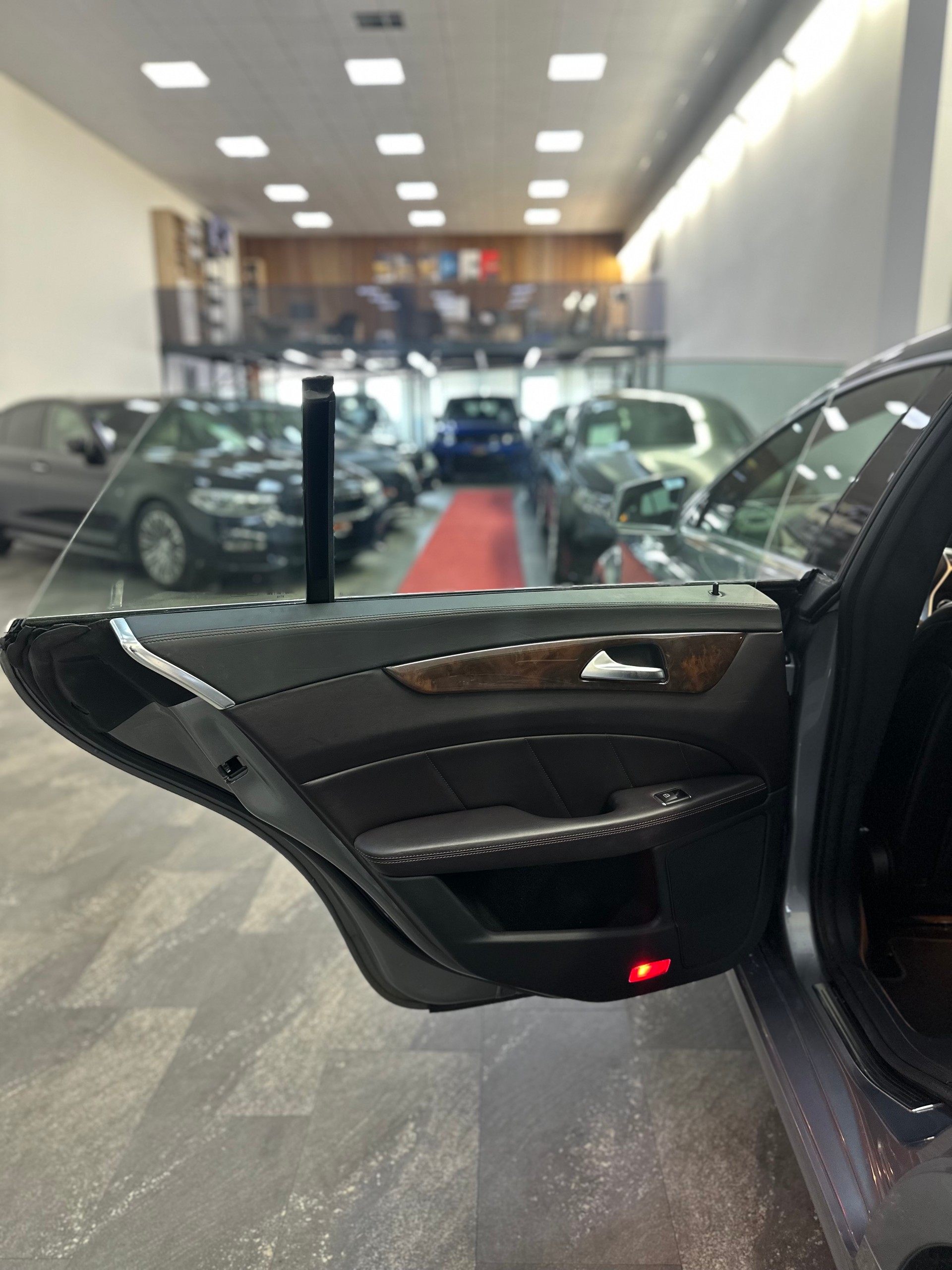 MERCEDES-BENZ CLS Shooting Brake 500 4Matic 7G-Tronic-image-20