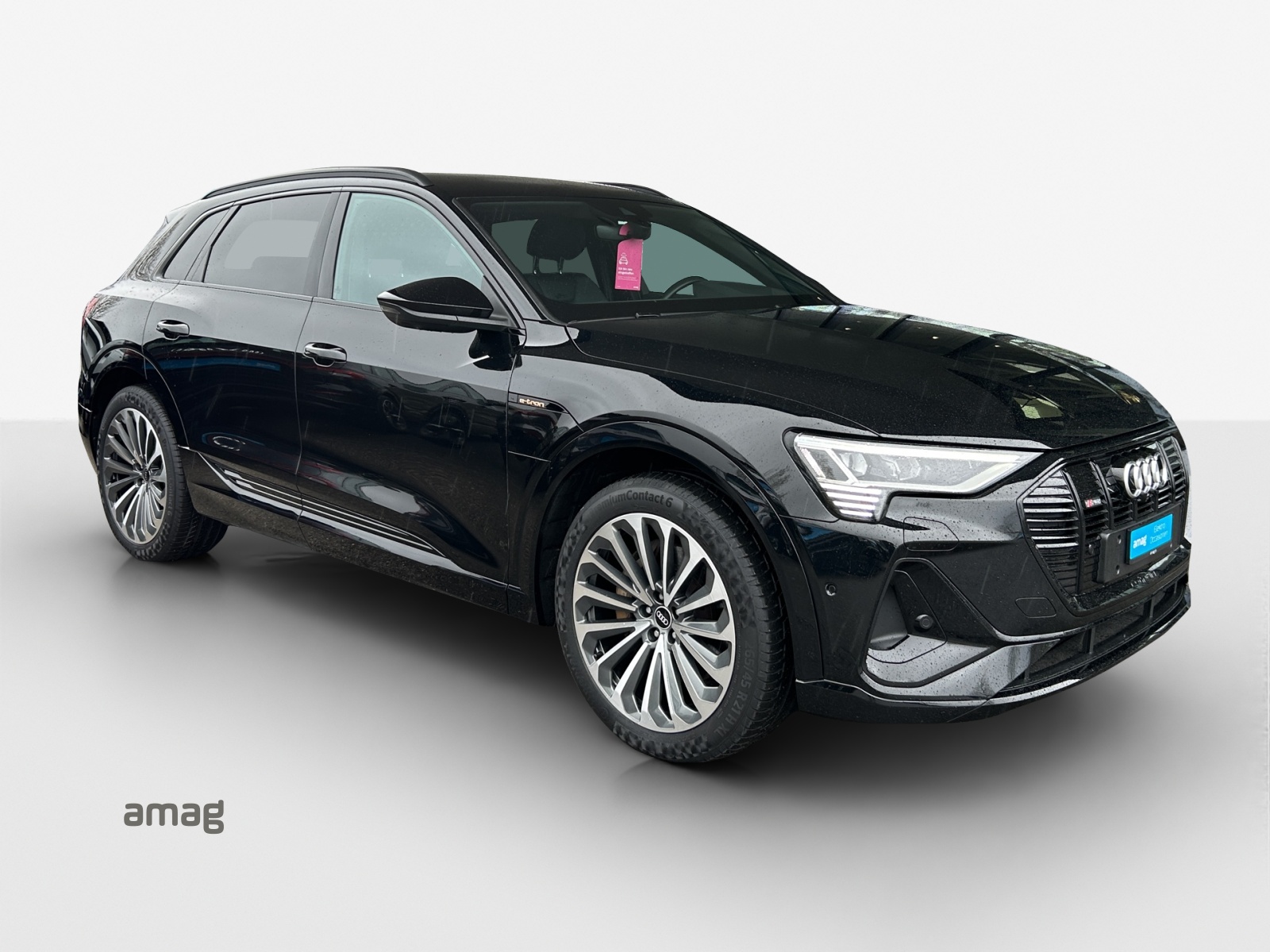 AUDI e-tron 55 S Line Black Edition quattro-image-6
