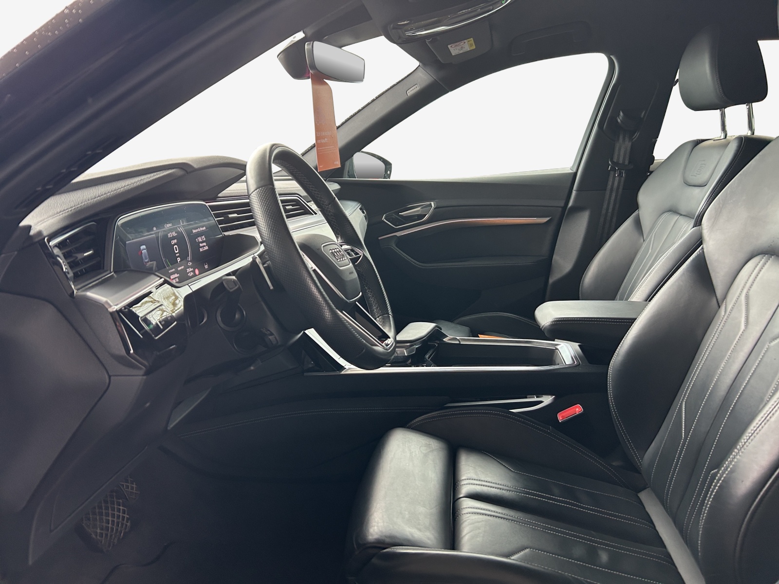 AUDI e-tron 55 S Line Black Edition quattro-image-8