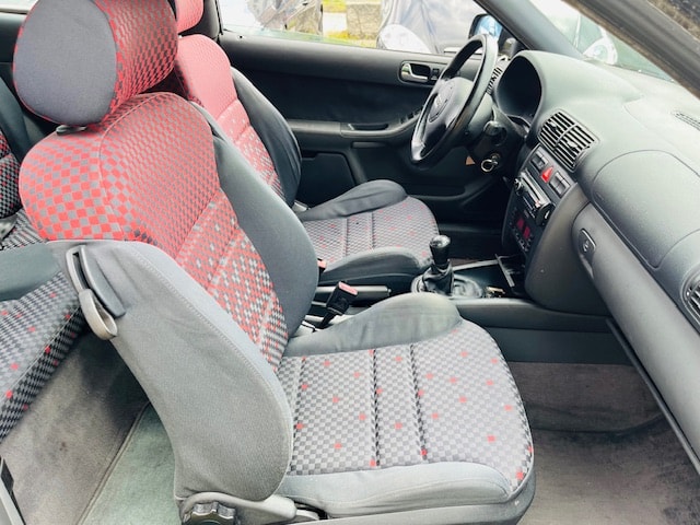 AUDI A3 1.8 Ambition-image-10