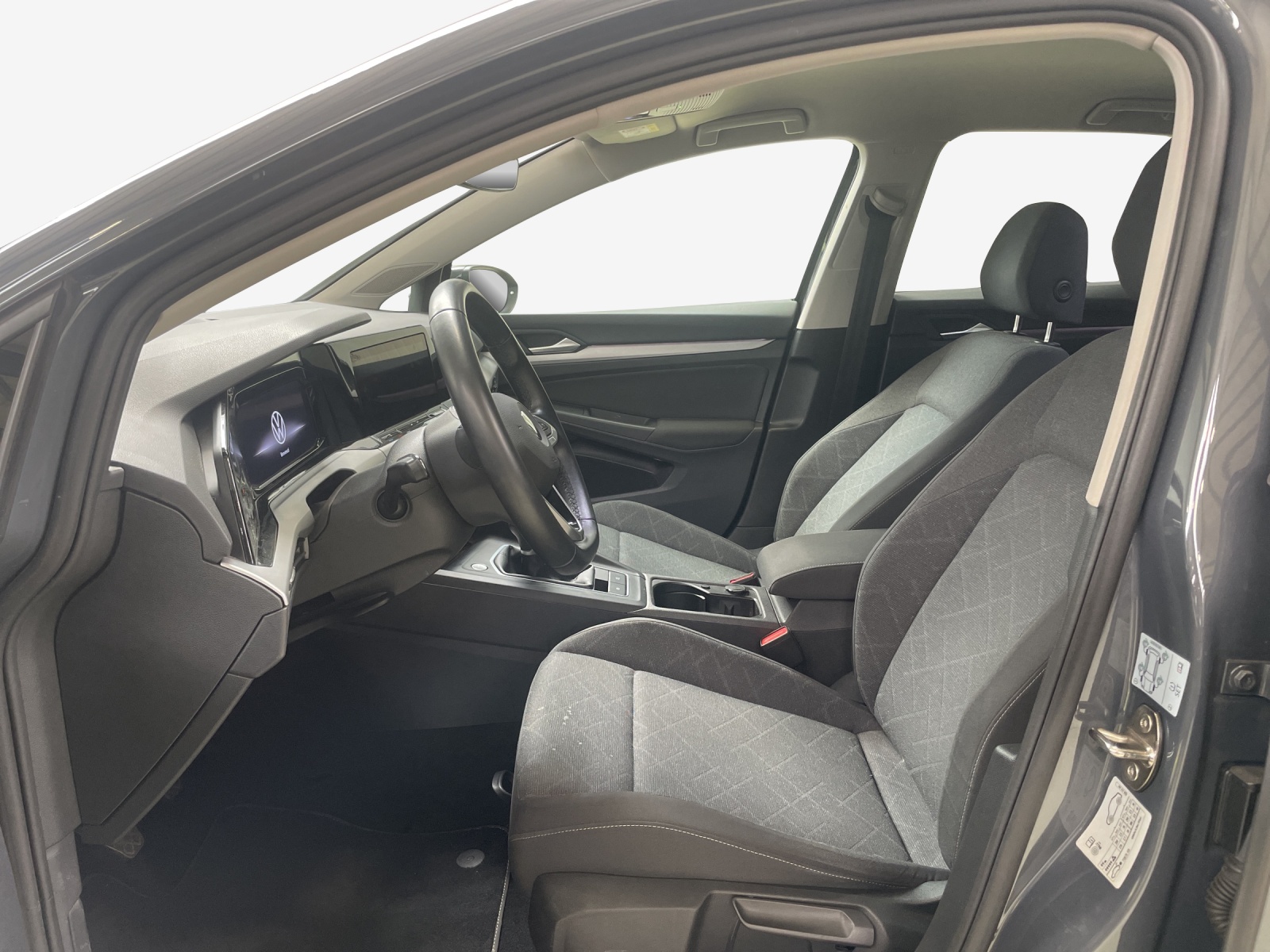 VW Golf 1.0 TSI Life-image-7