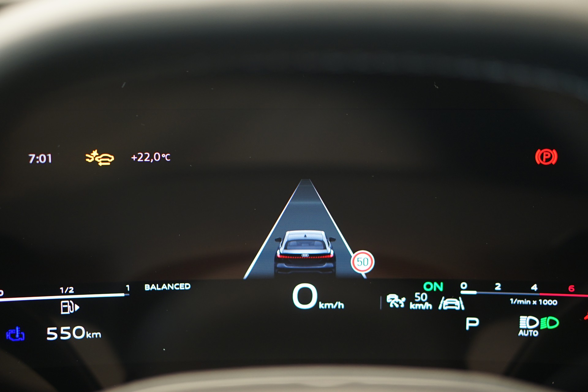 AUDI S5 Limousine TFSI quattro S tronic *Panorama* *Sportsitze* *OLED*-image-31