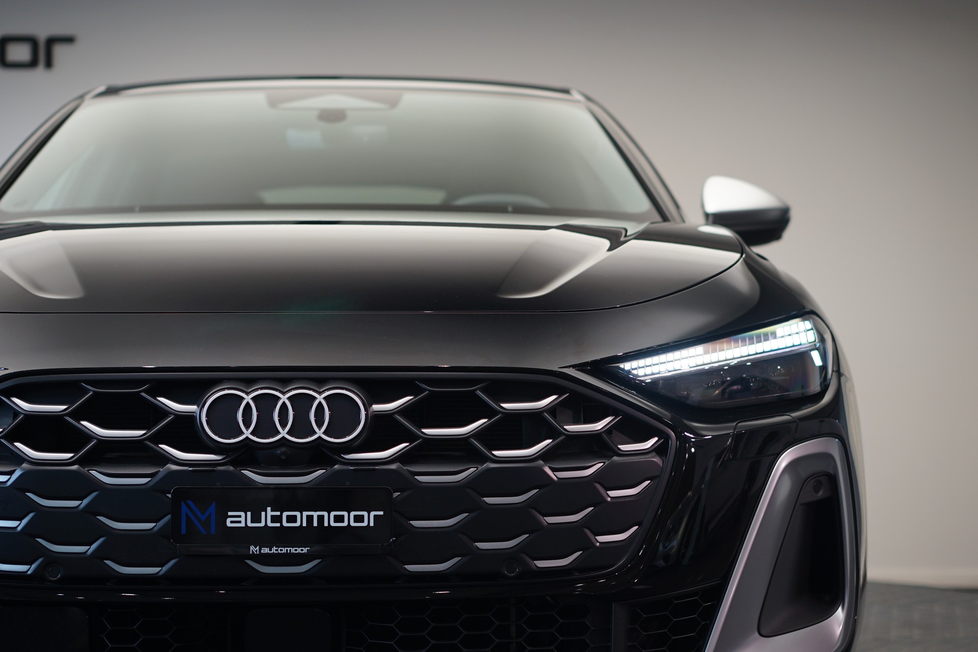 AUDI S5 Limousine TFSI quattro S tronic *Panorama* *Sportsitze* *OLED*-image-9