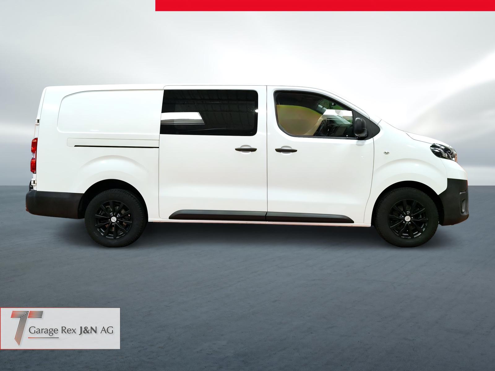 TOYOTA PROACE Van L2 2.0 D Terra 4x4-image-5