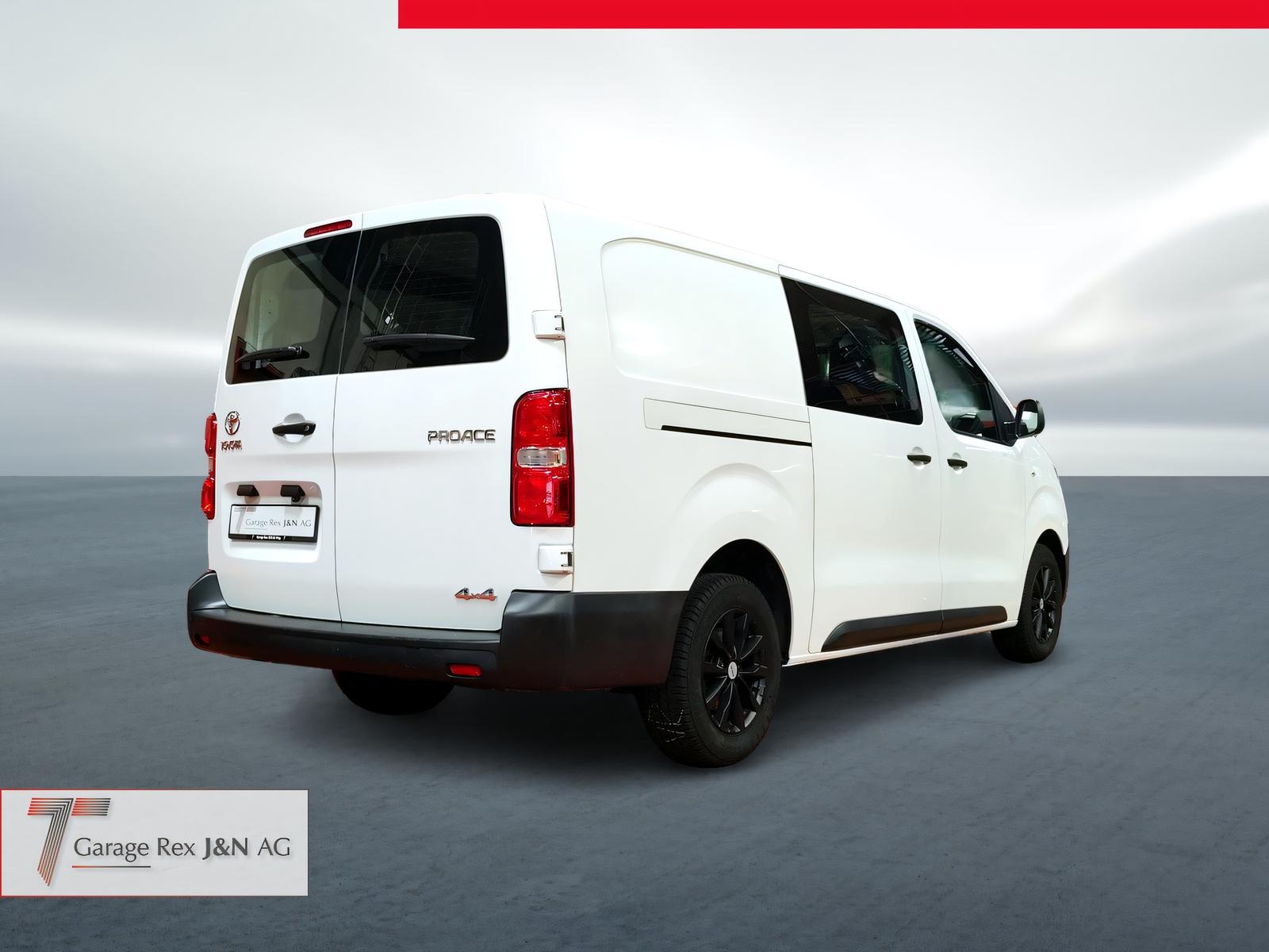 TOYOTA PROACE Van L2 2.0 D Terra 4x4-image-4