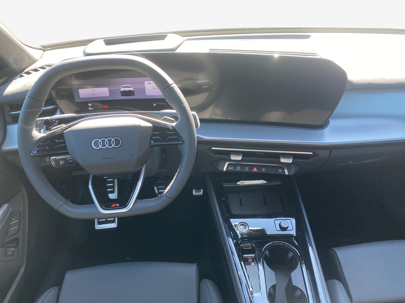 AUDI Q3 SUV TFSI quattro 195 kW S tronic-image-8