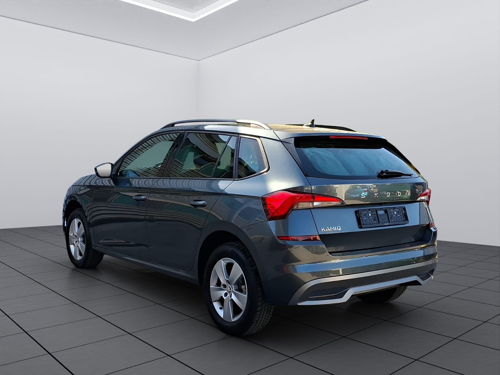 SKODA Kamiq 1.0 TSI Clever DSG-image-4