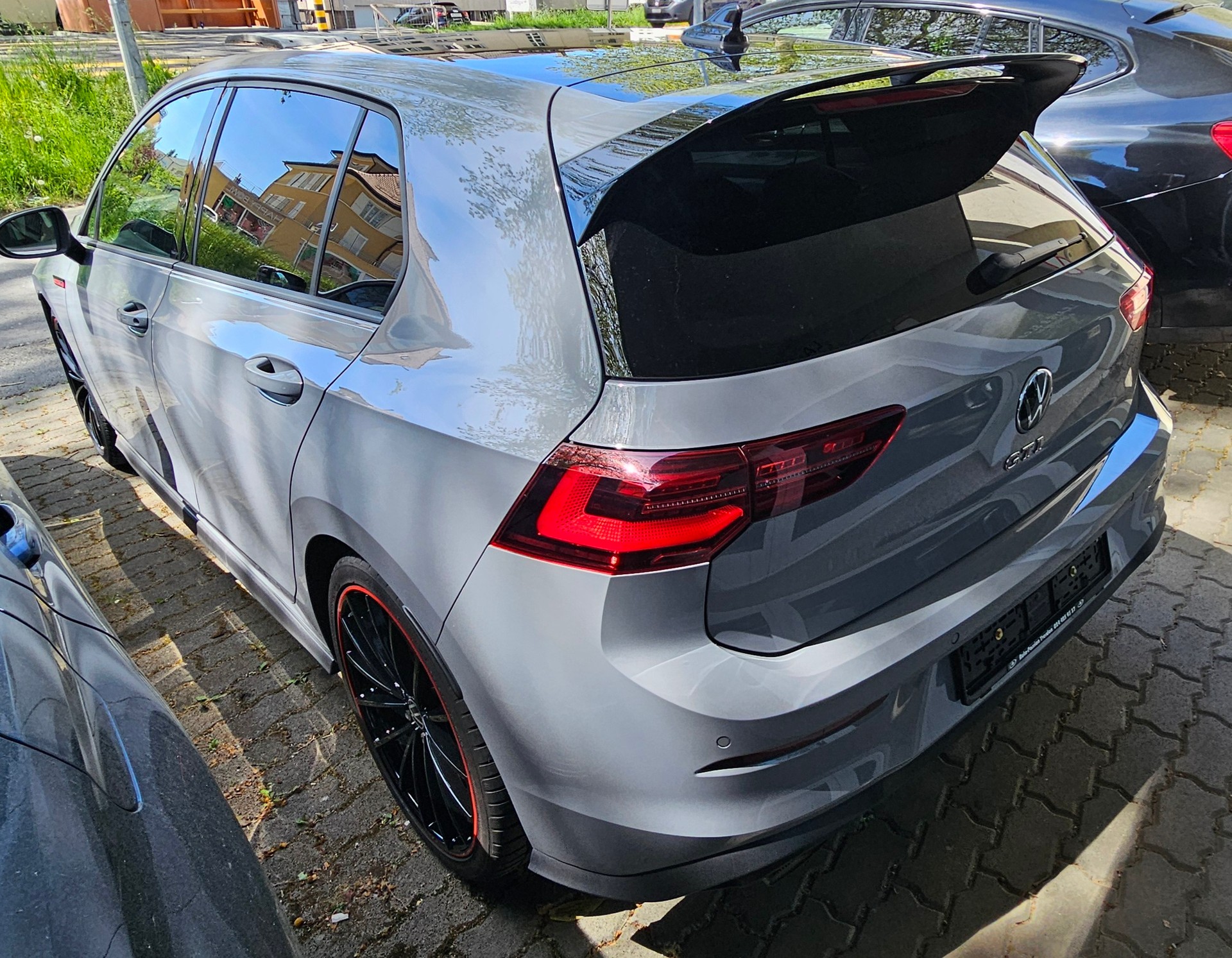 VW Golf 2.0 TSI GTI Clubsport DSG-image-5