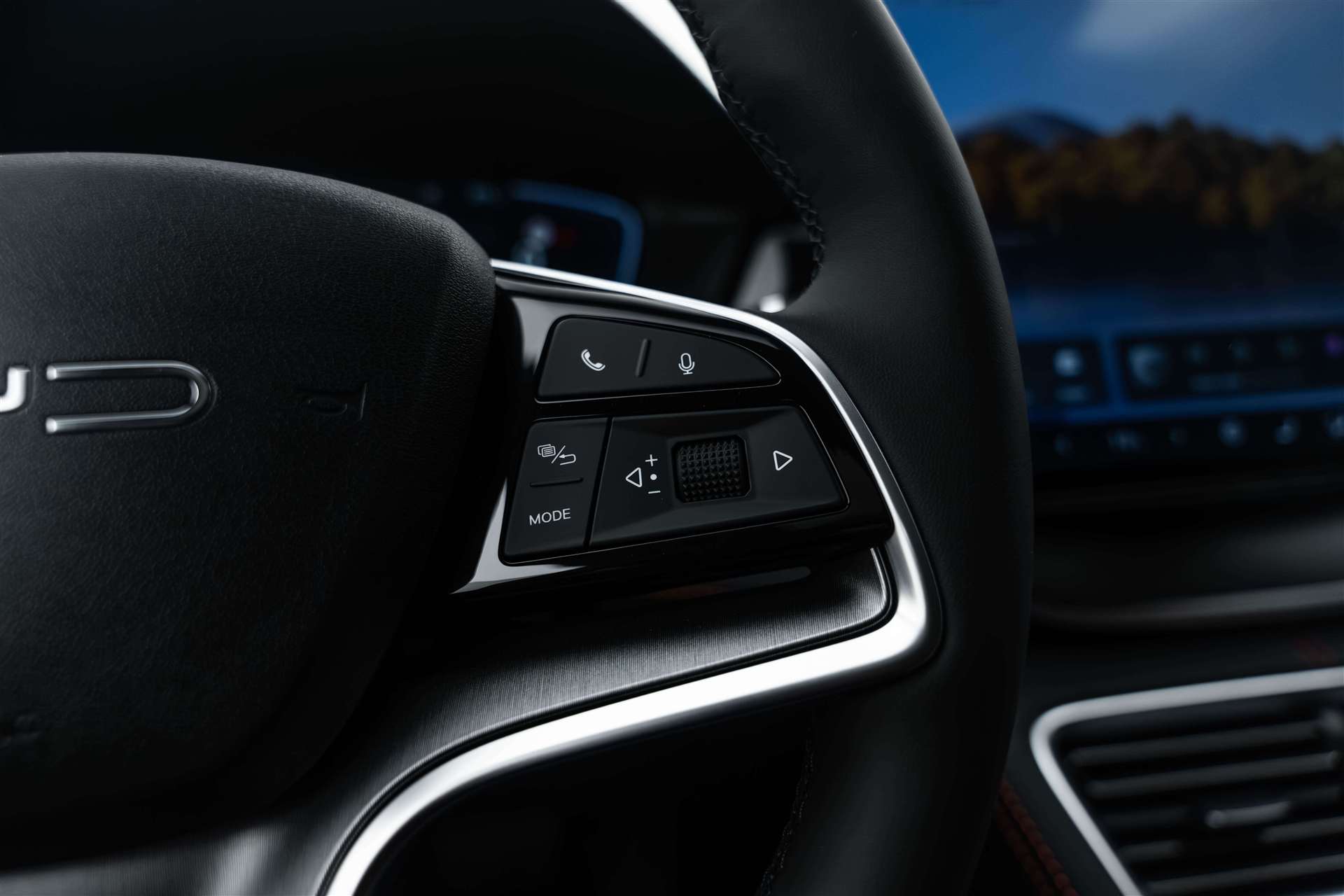 BYD Seal U DM-i PHEV Design AWD 324PS Automat-image-19