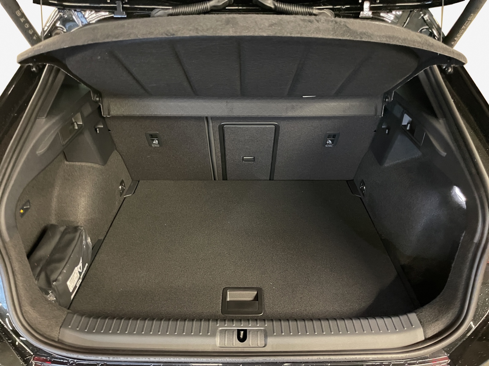 CUPRA Formentor 2.0TSI Prime Edition VZ 4Drive DSG-image-12