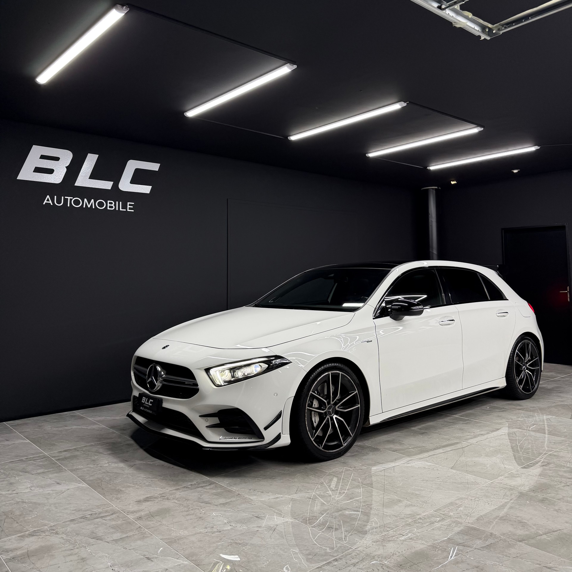 MERCEDES-BENZ A 35 AMG 4Matic Speedshift-image-0