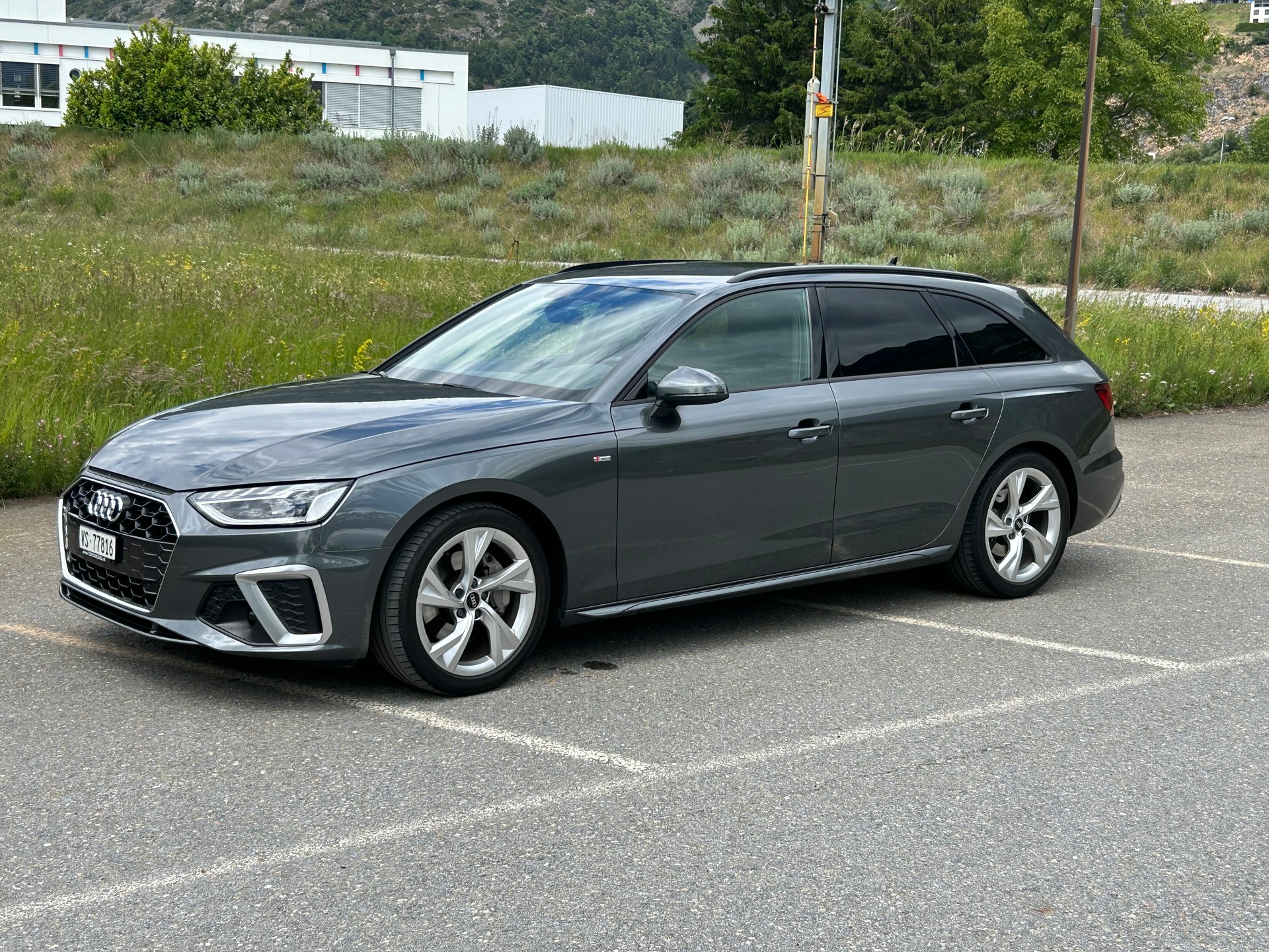 AUDI A4 Avant 4.0 TDI S-Line Quattro