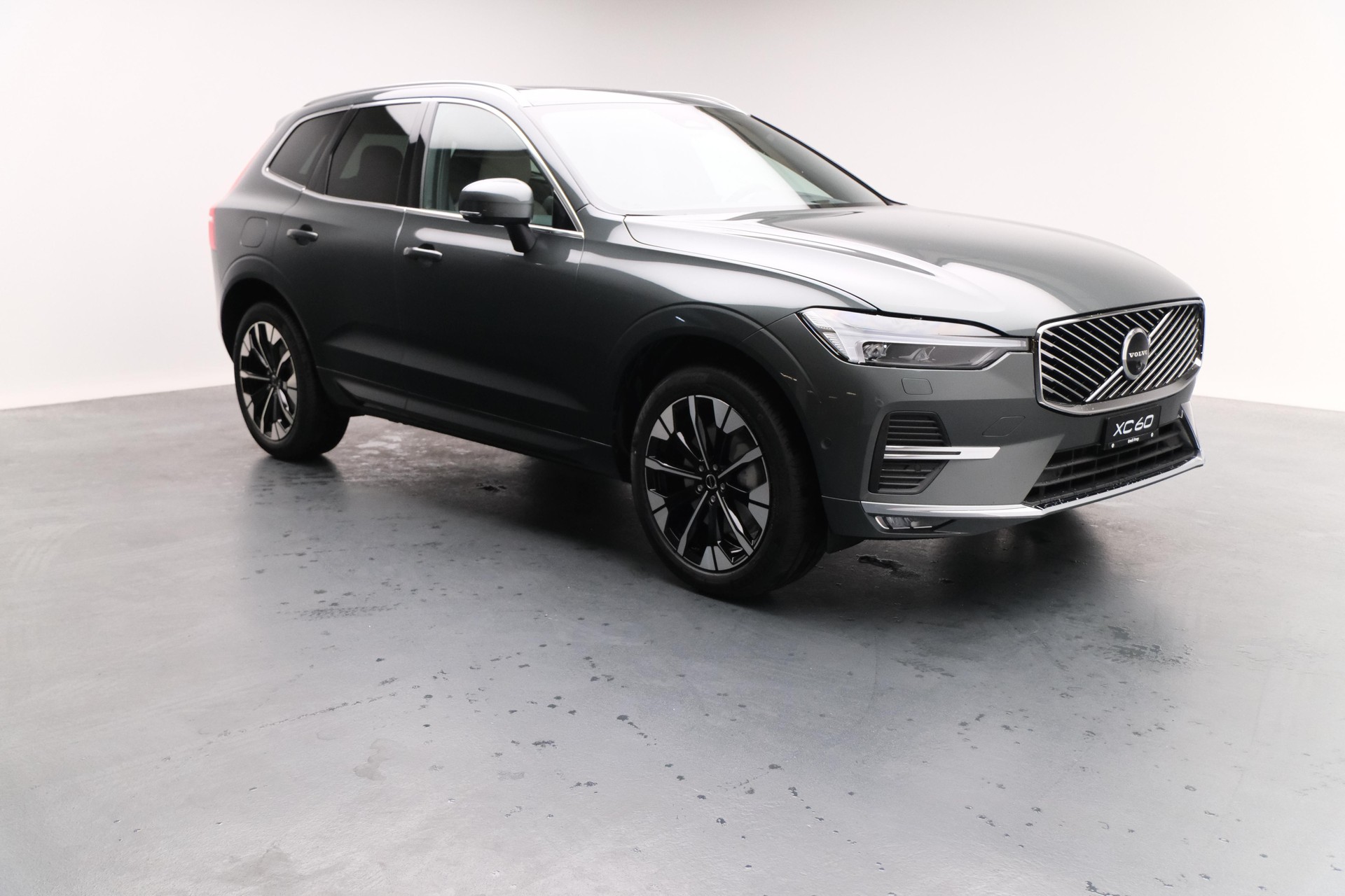 VOLVO XC60 2.0 B5 MH Ultra Bright AWD-image-27
