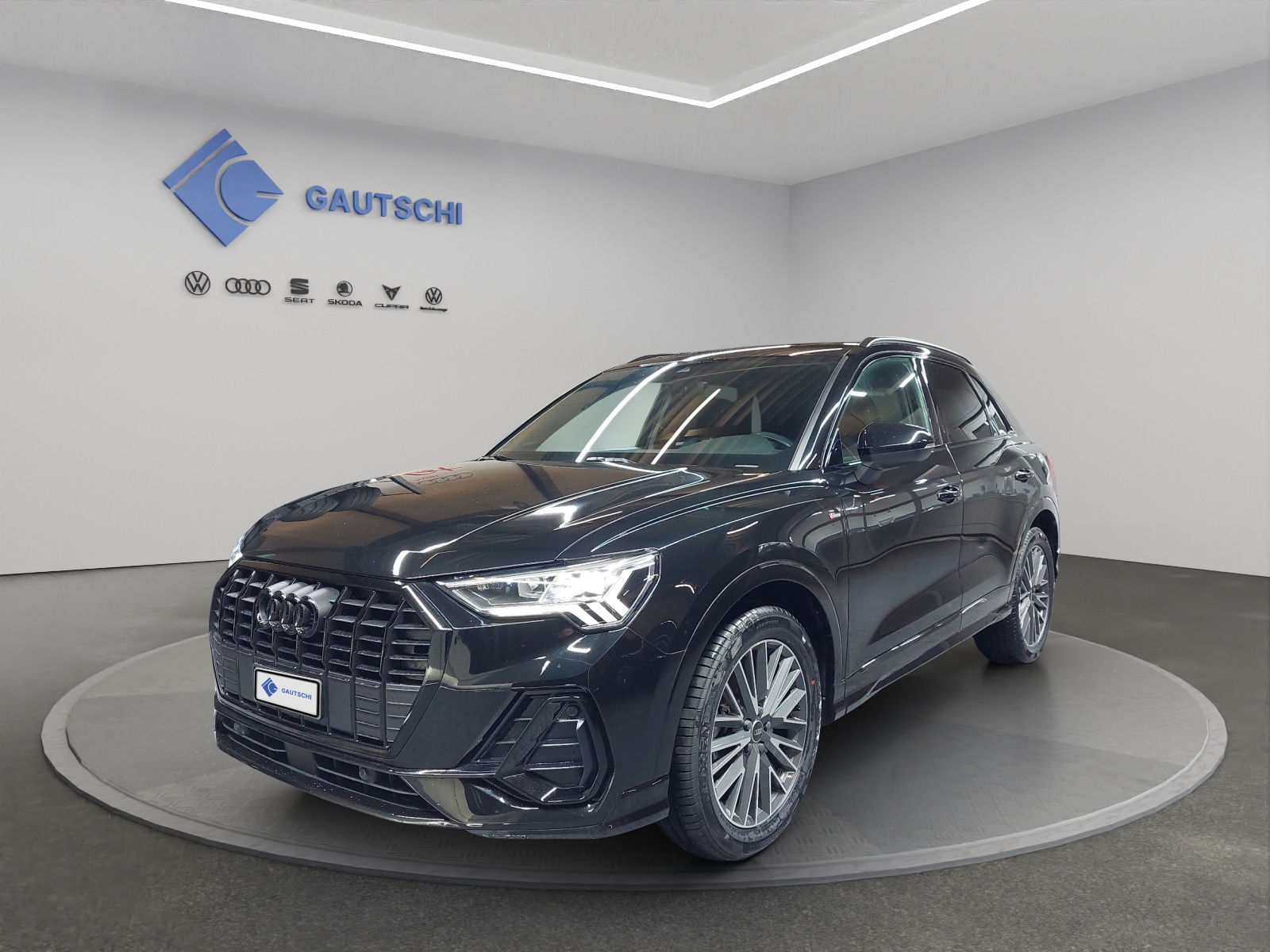 AUDI Q3 35 TFSI S line Attraction S-tronic-image-0