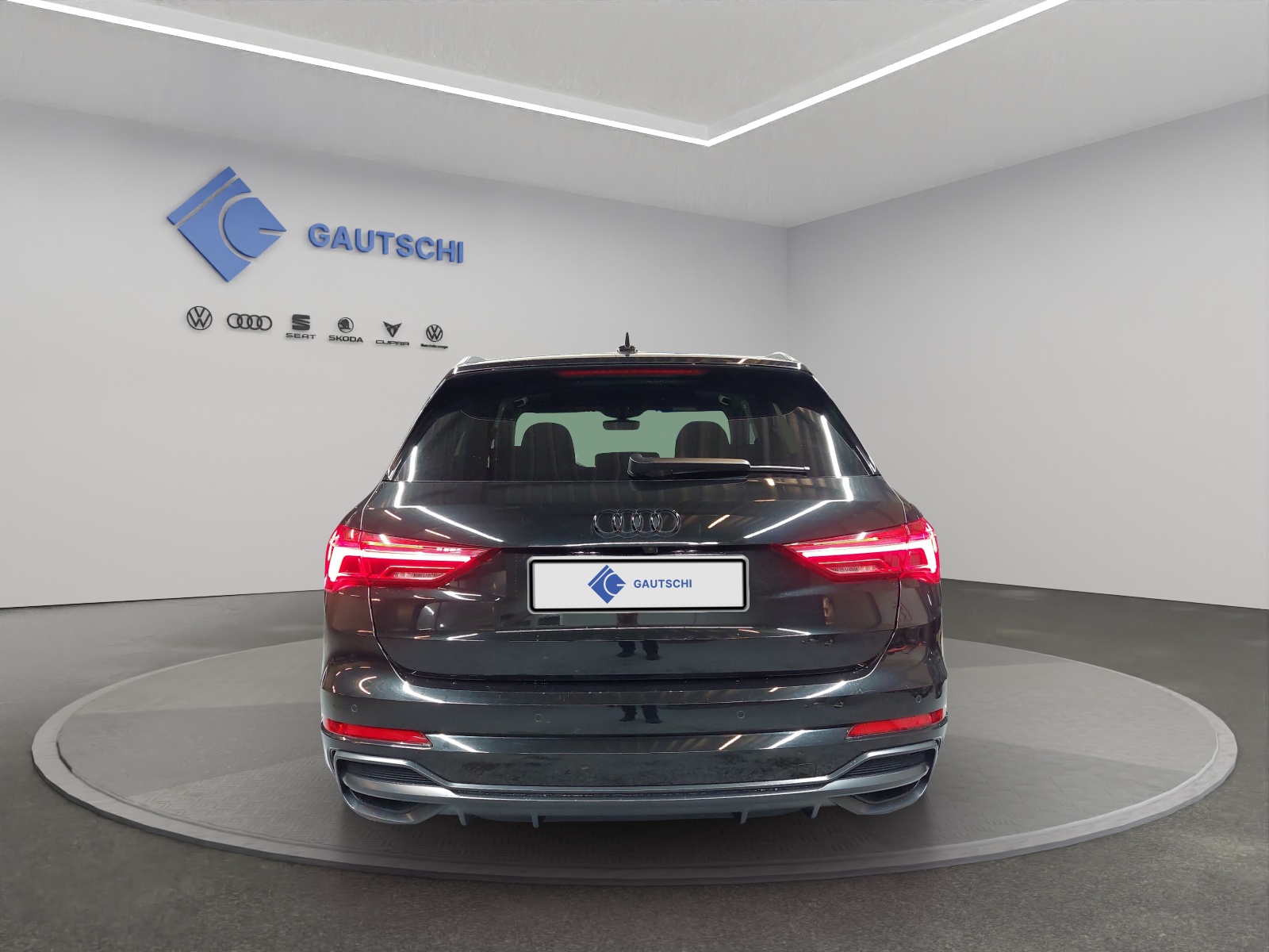 AUDI Q3 35 TFSI S line Attraction S-tronic-image-3