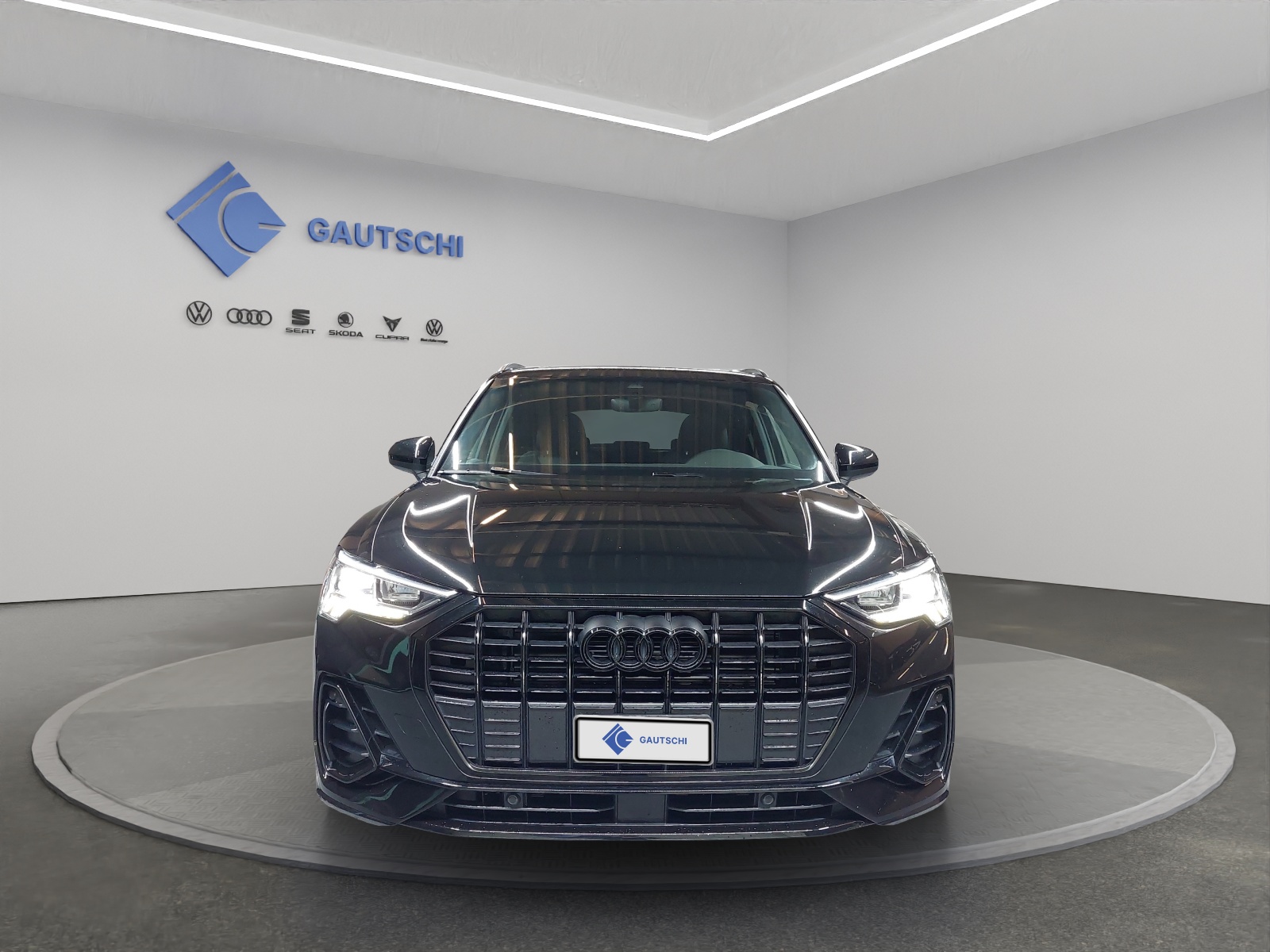AUDI Q3 35 TFSI S line Attraction S-tronic-image-4