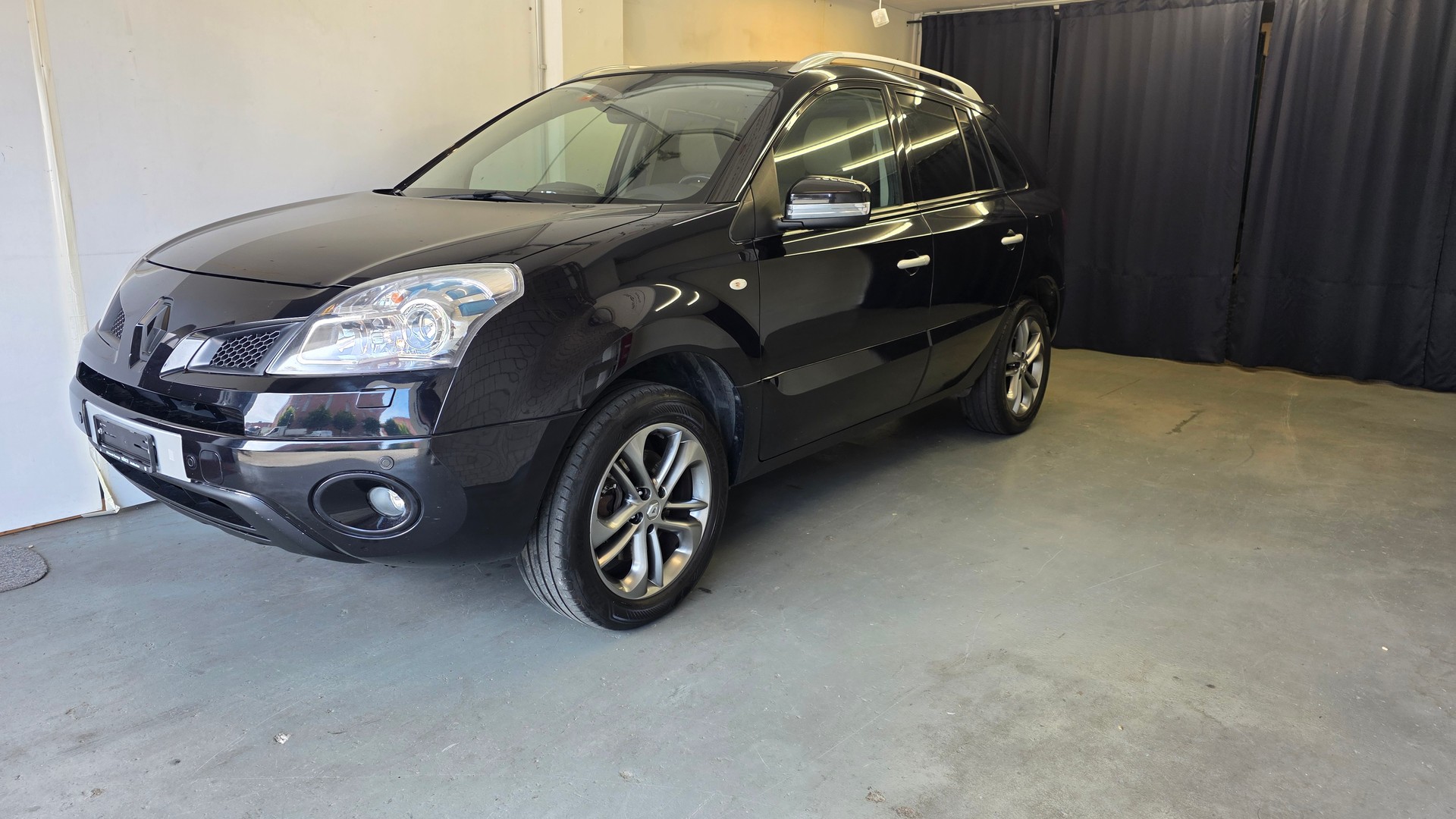 RENAULT Koleos 2.5 Dynamique Luxe 4x4-image-2