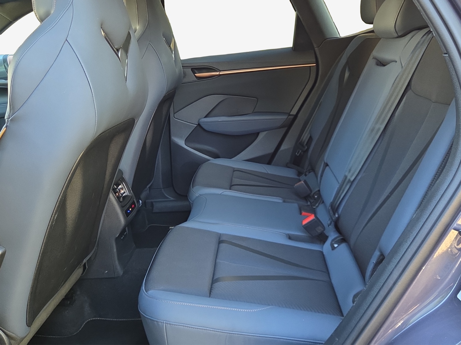 CUPRA Terramar 1.5 eHybrid DSG VZ-image-12