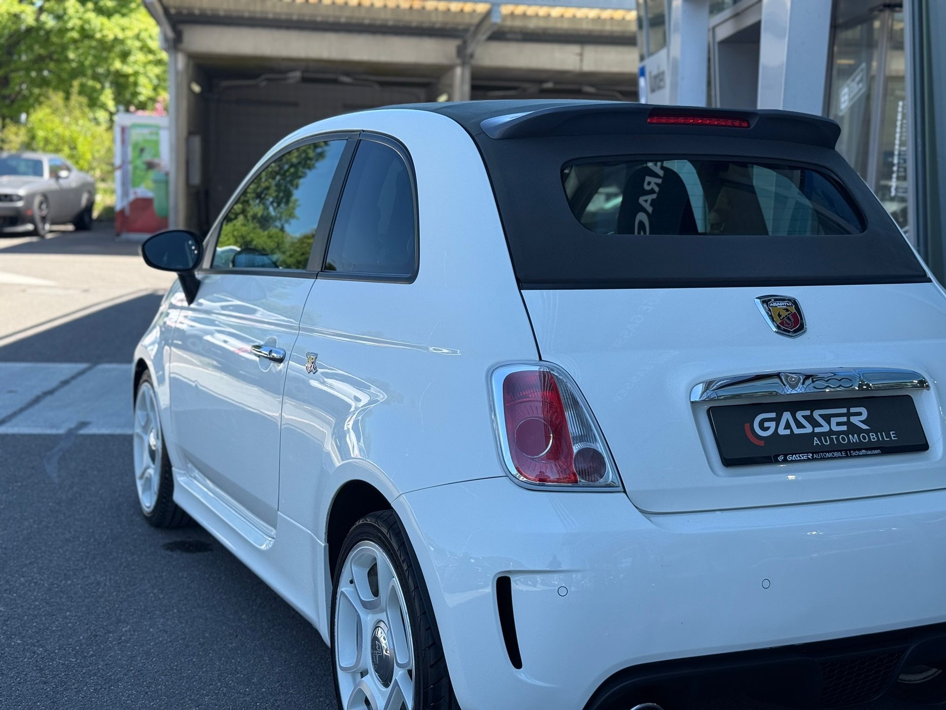 FIAT 500C 1.4 16V Turbo Abarth Dualogic-image-4