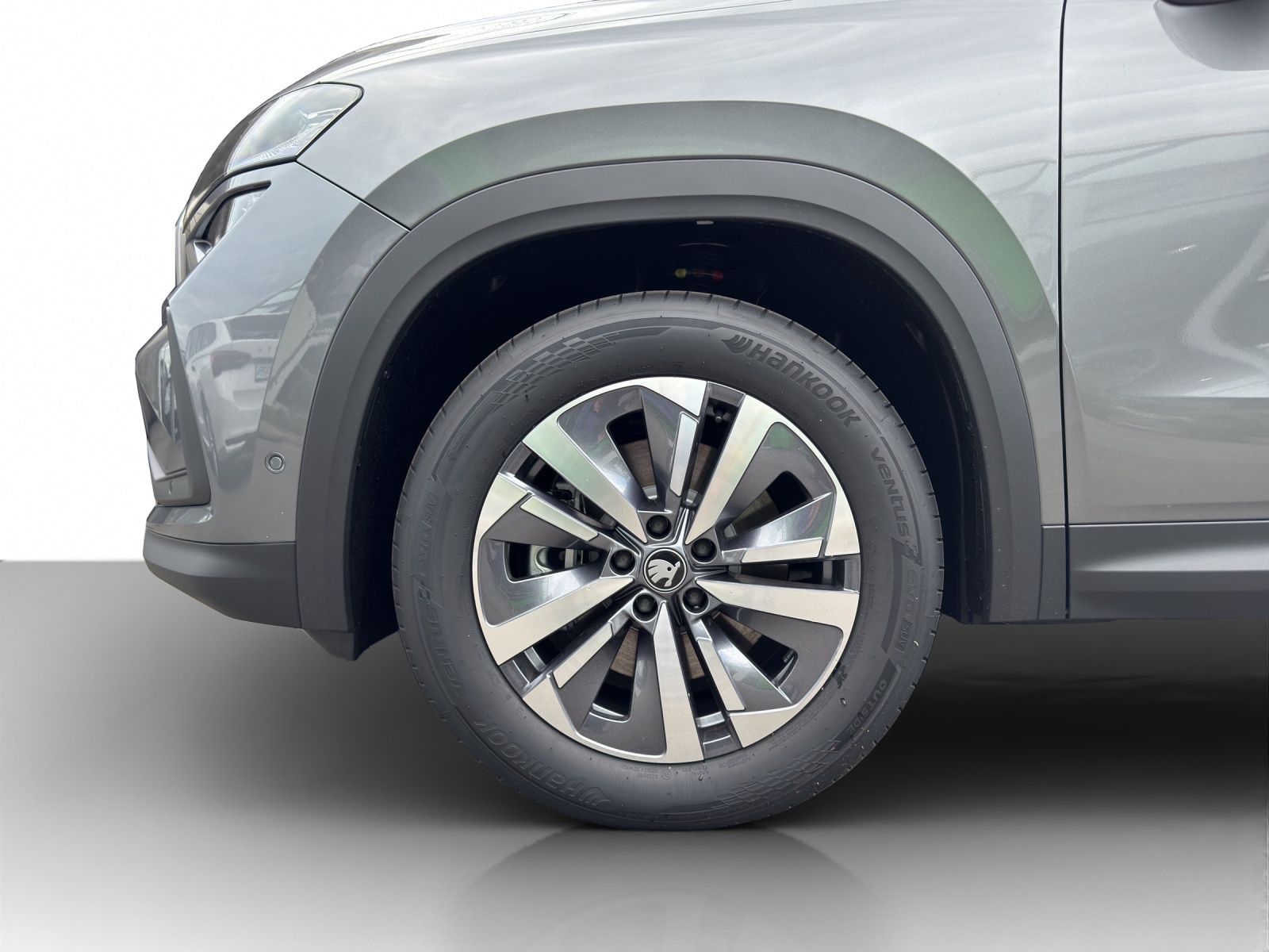SKODA Kodiaq 2.0 TSI Dynamic-image-11