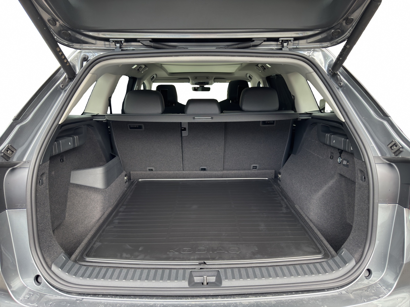 SKODA Kodiaq 2.0 TSI Dynamic-image-10